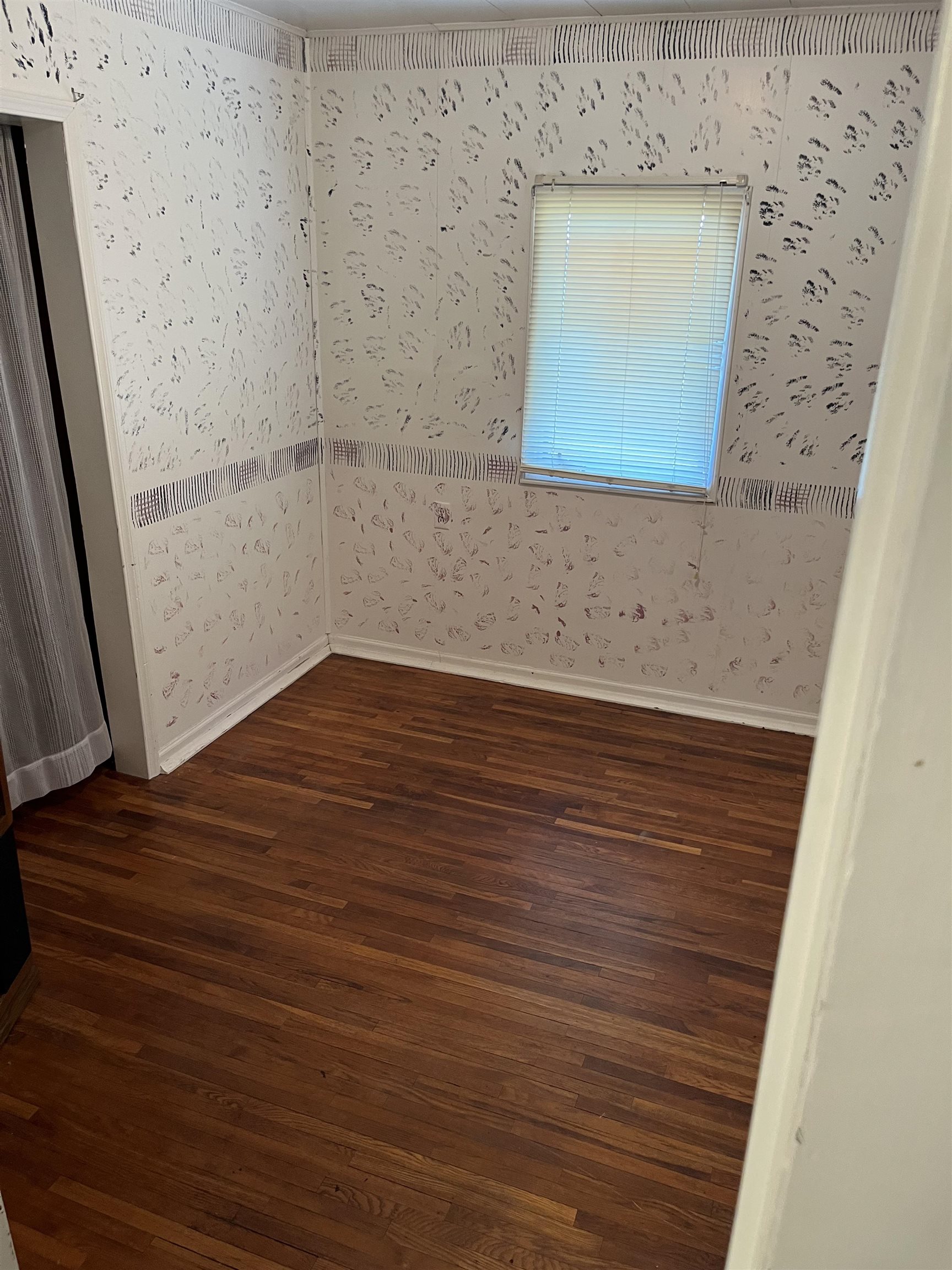 MLS #220882