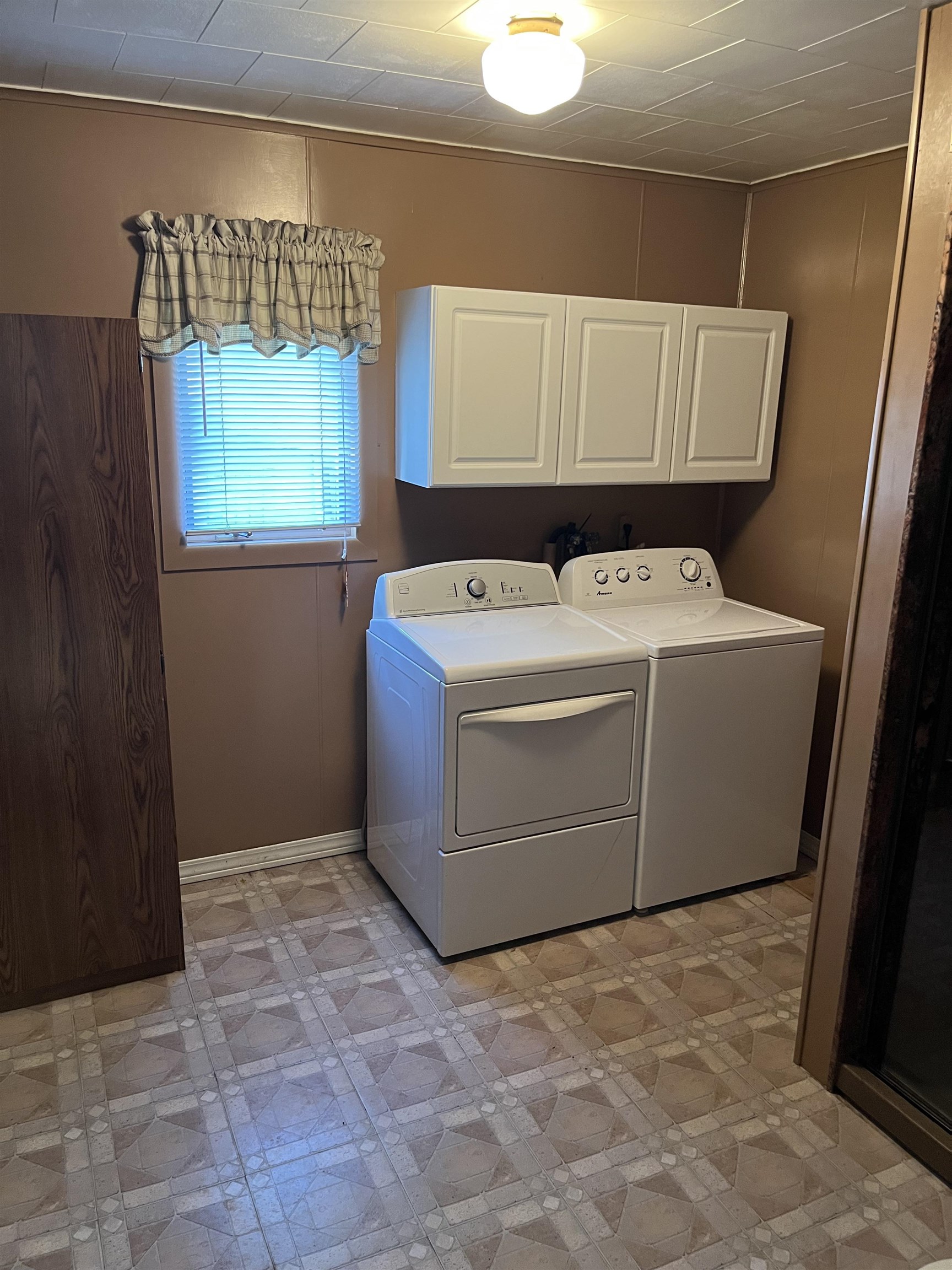 MLS #220882