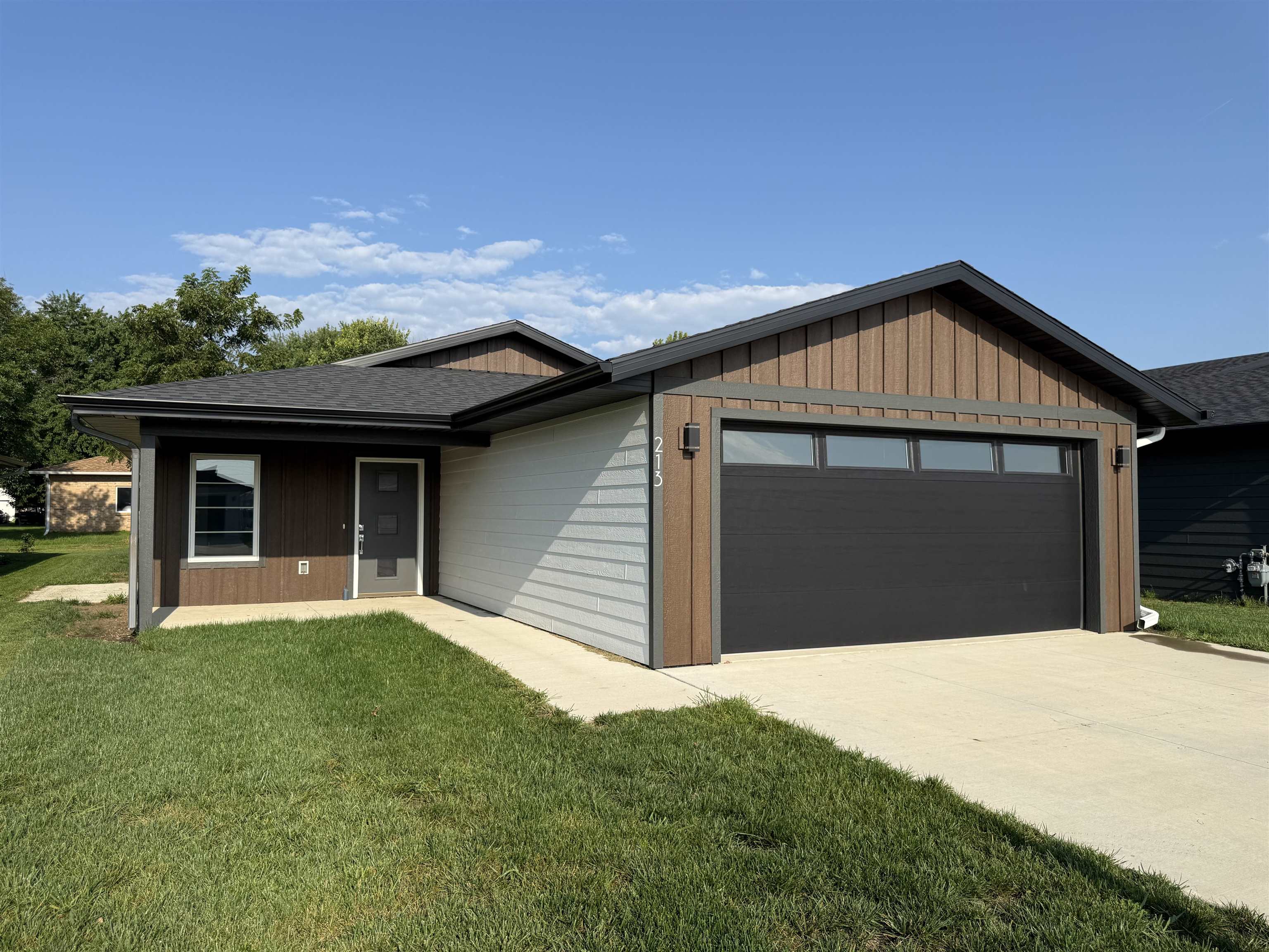 213 34th Avenue, Spencer, IA 51301 