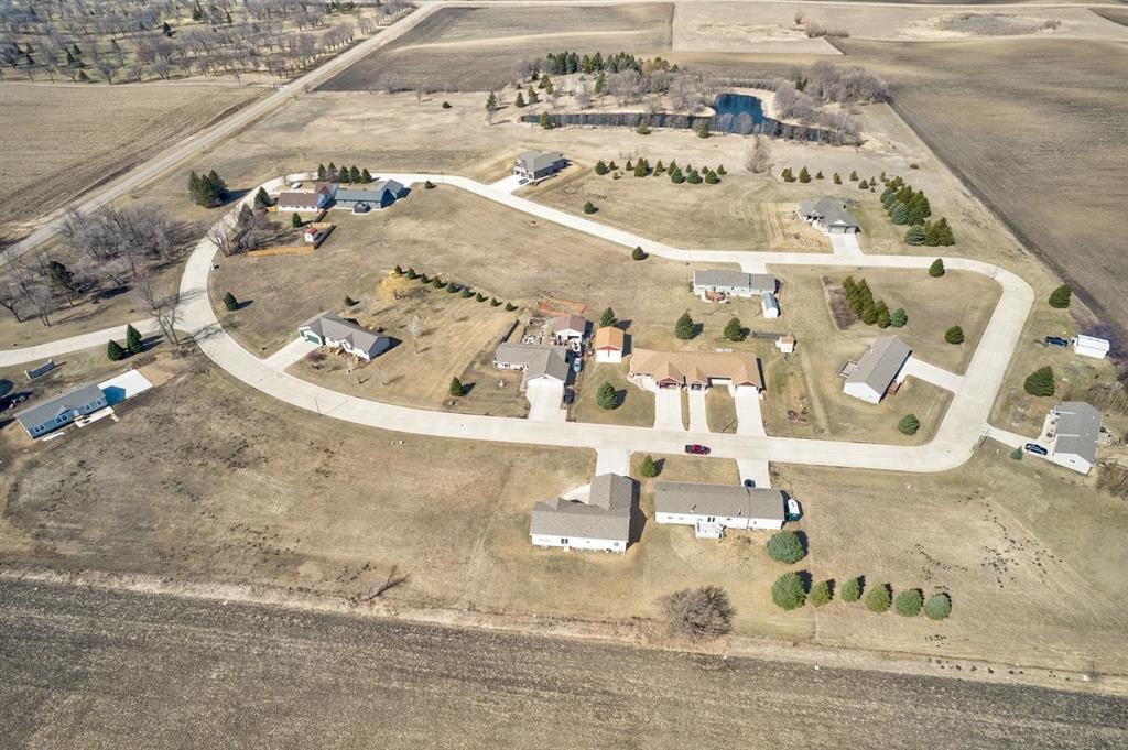 1661 365th Avenue, Estherville, IA 51334 