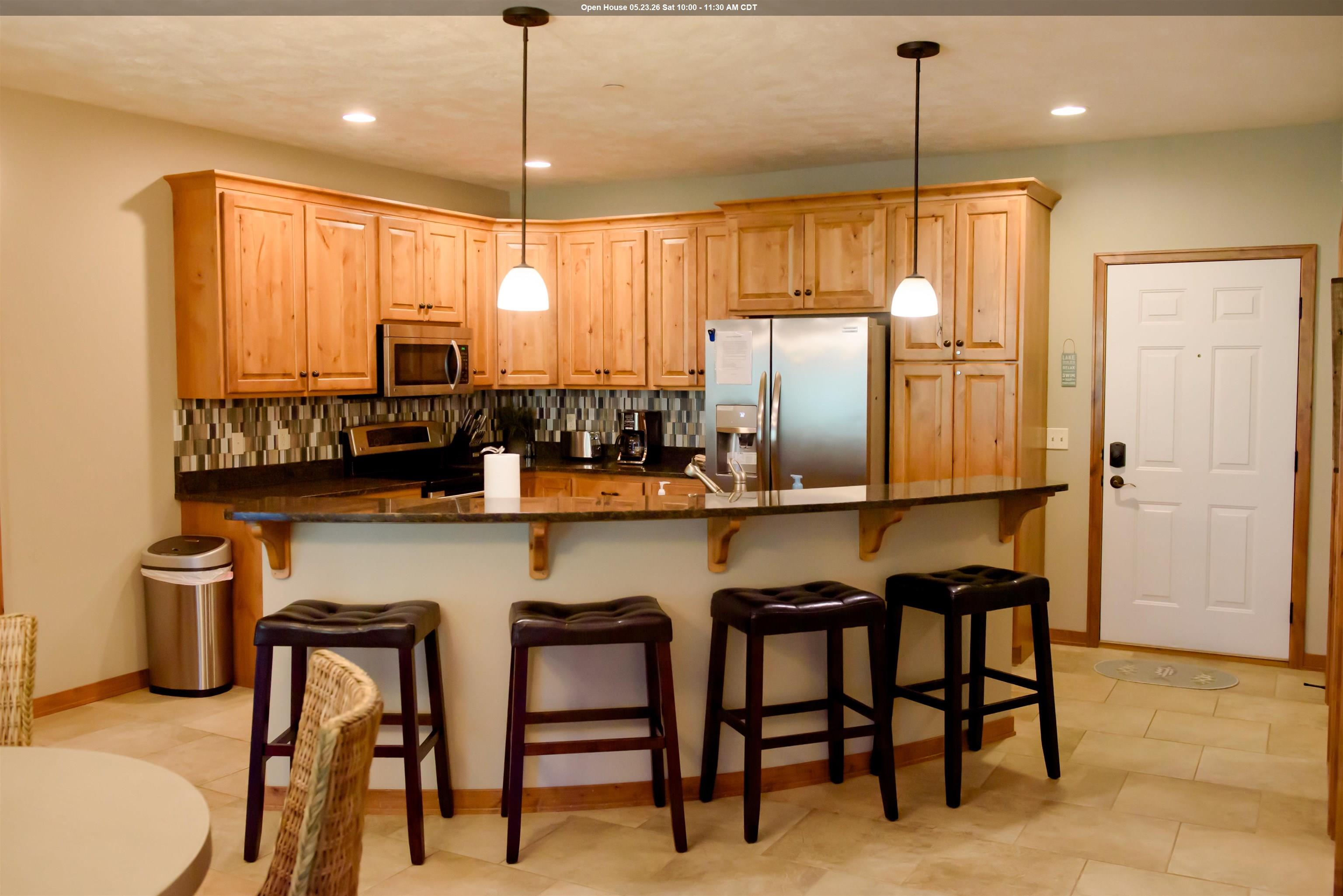 425 240th Avenue #201, Arnolds Park, IA 51331 