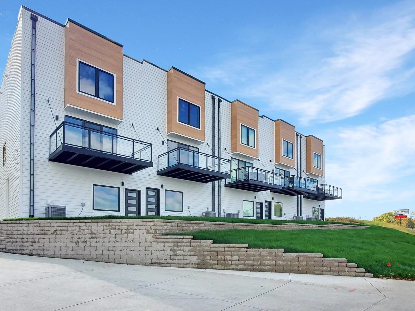 244 HWY 71 #D22, Arnolds Park, IA 51331 