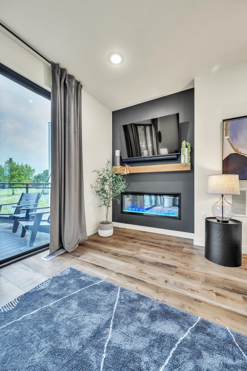 MLS #250758