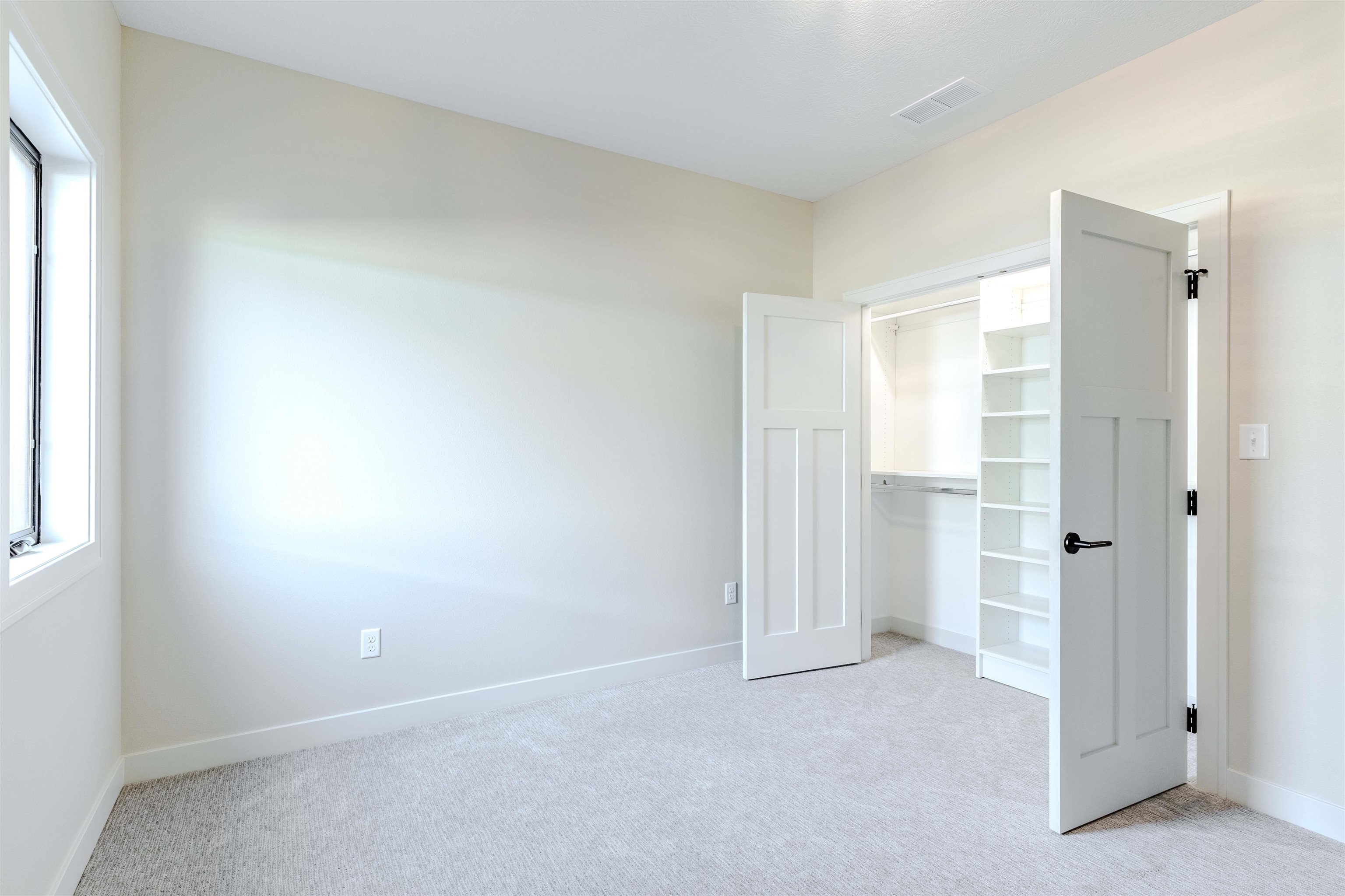 MLS #250889