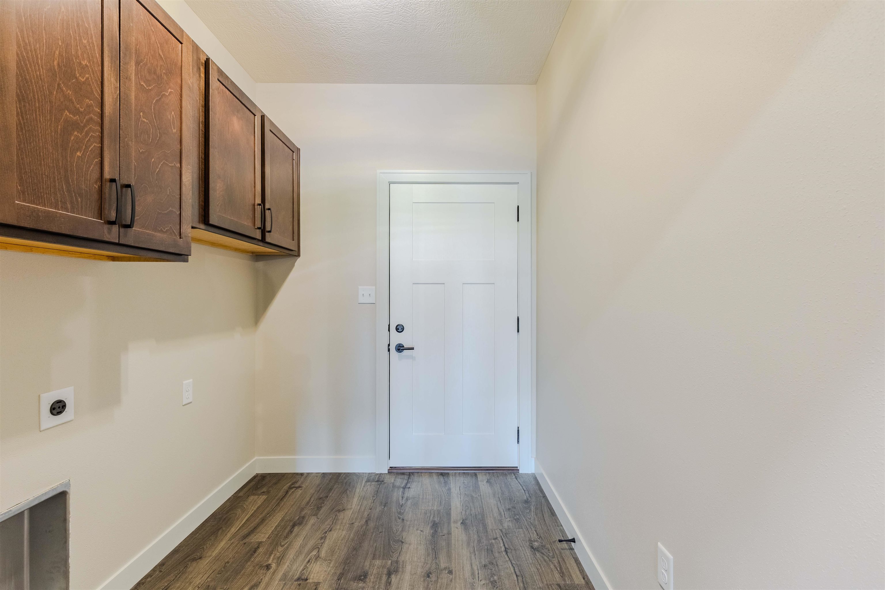 MLS #250889