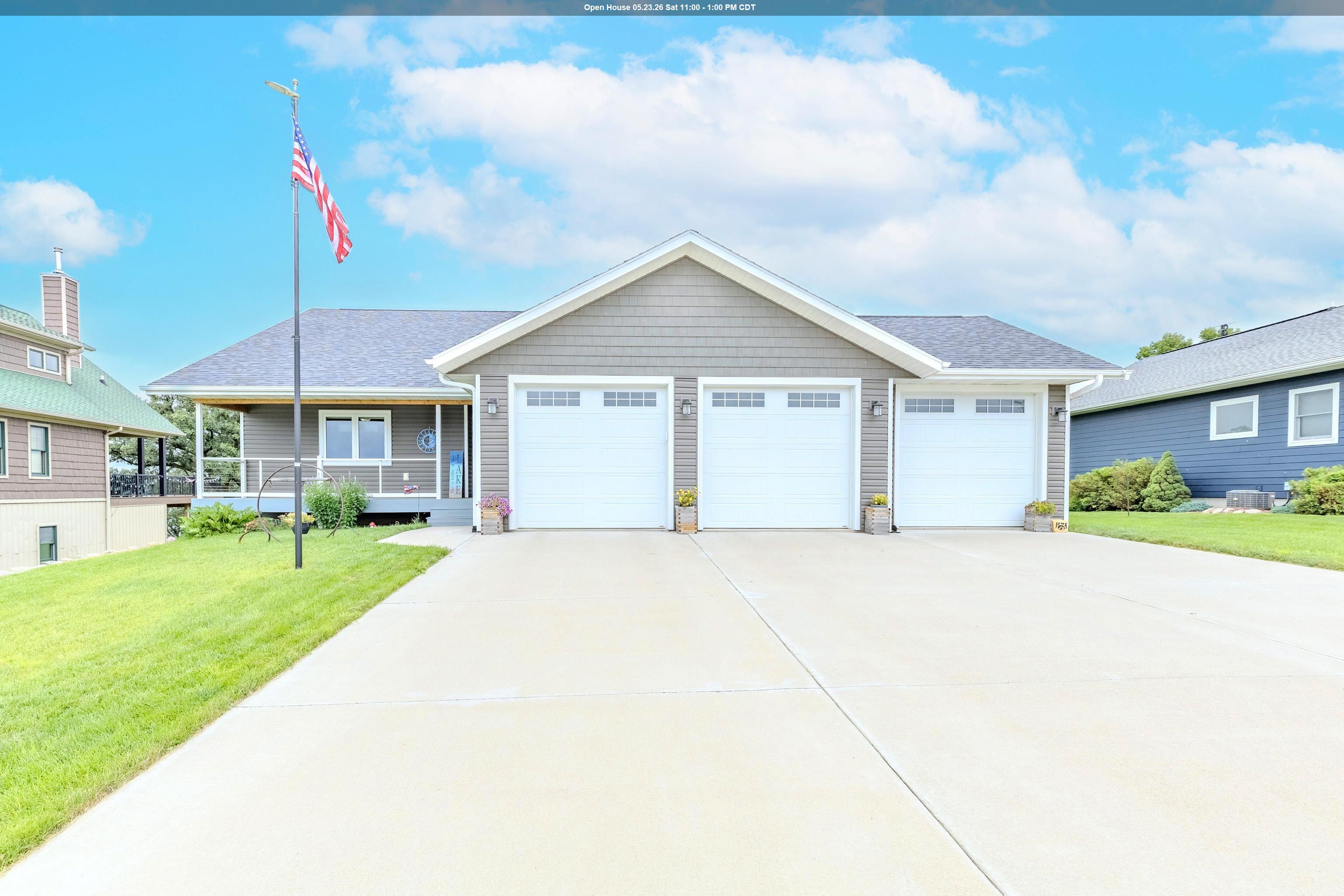 West Bay, Lake Park, IA 51347 