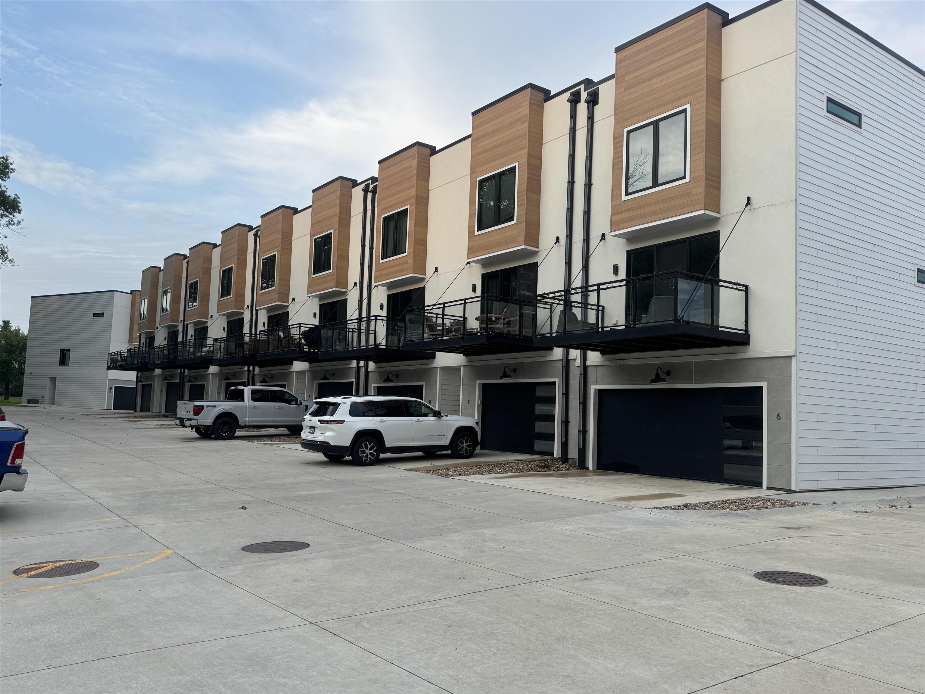 244 HWy 71 S. #G45, Arnolds Park, IA 51331 