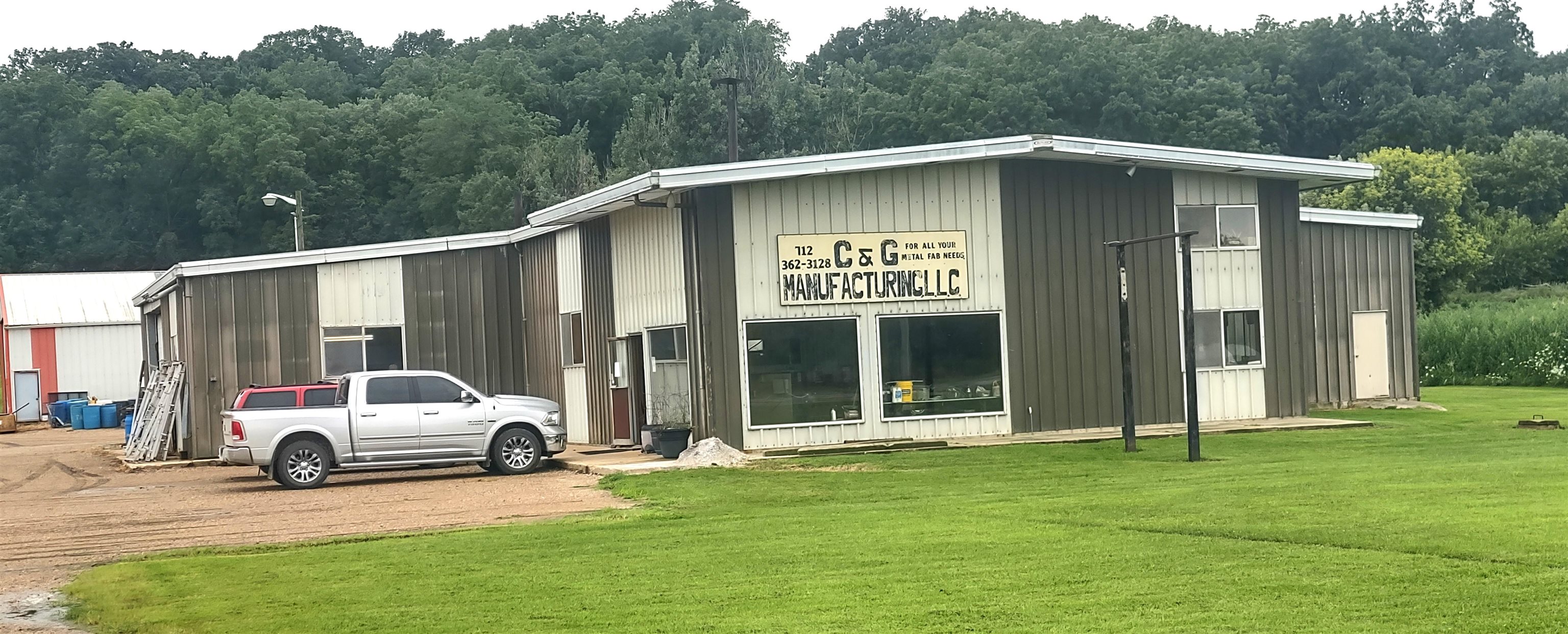 1809 Highway 4, Estherville, IA 51334 