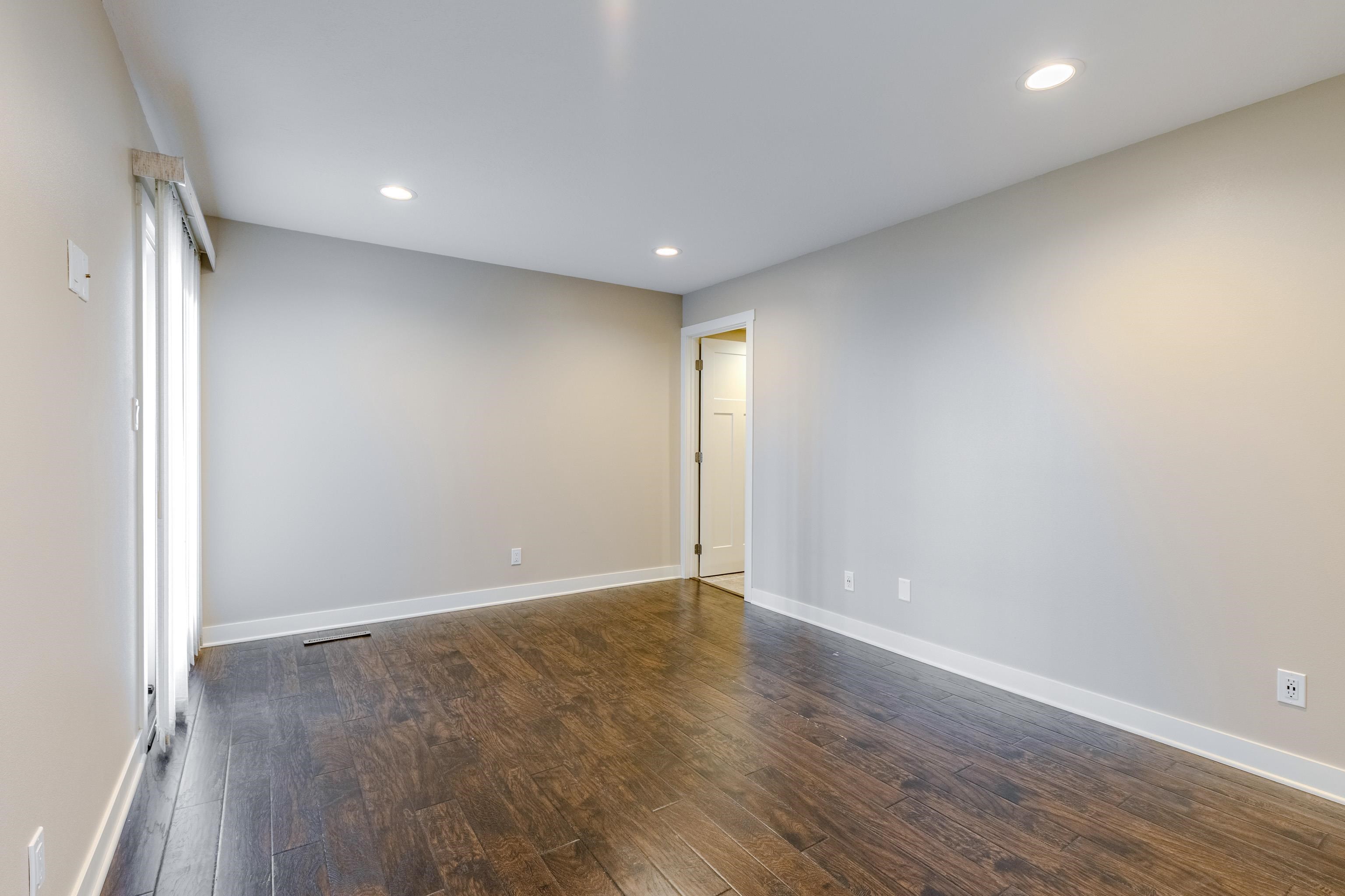 MLS #251295