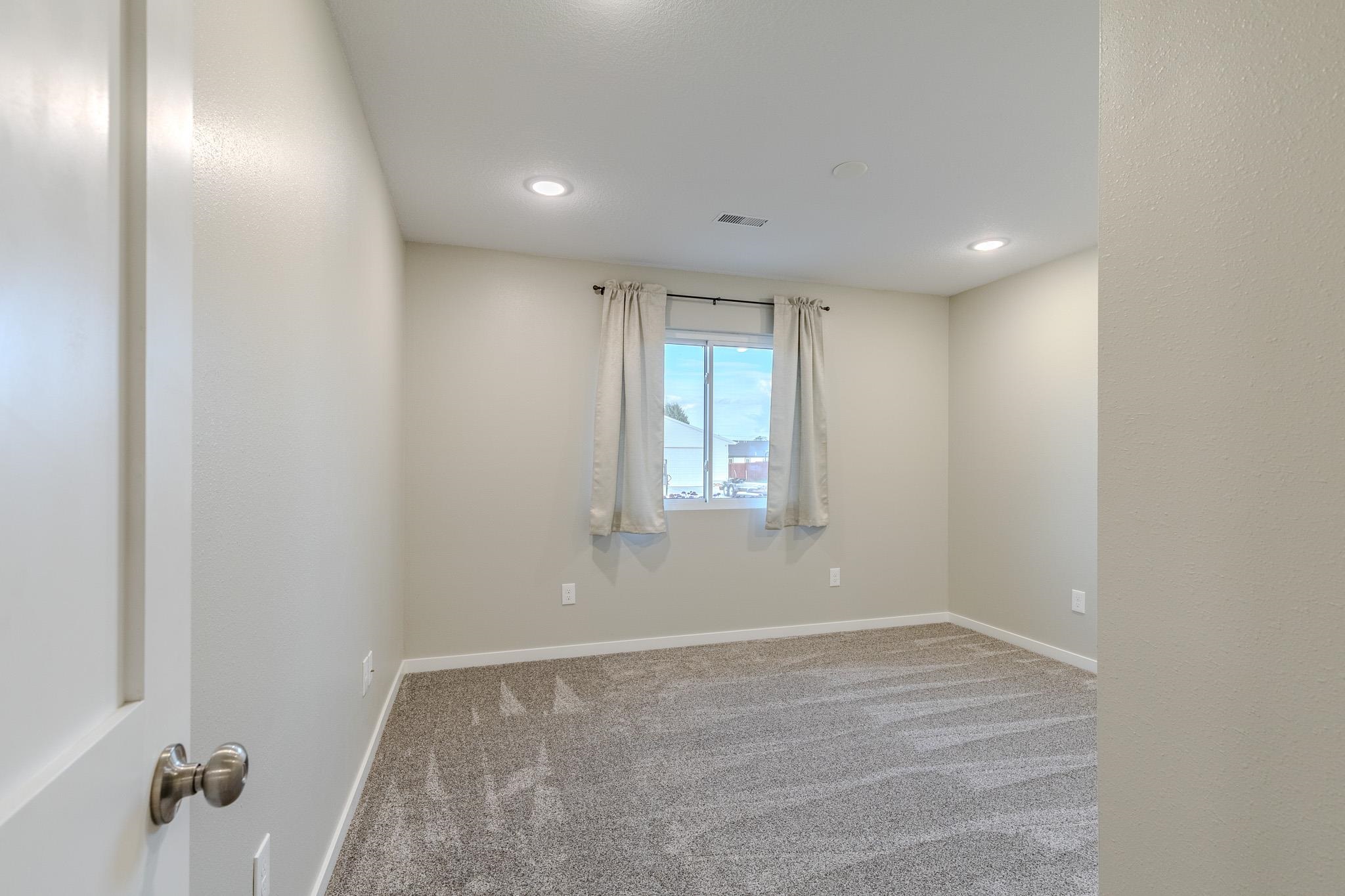 MLS #251365