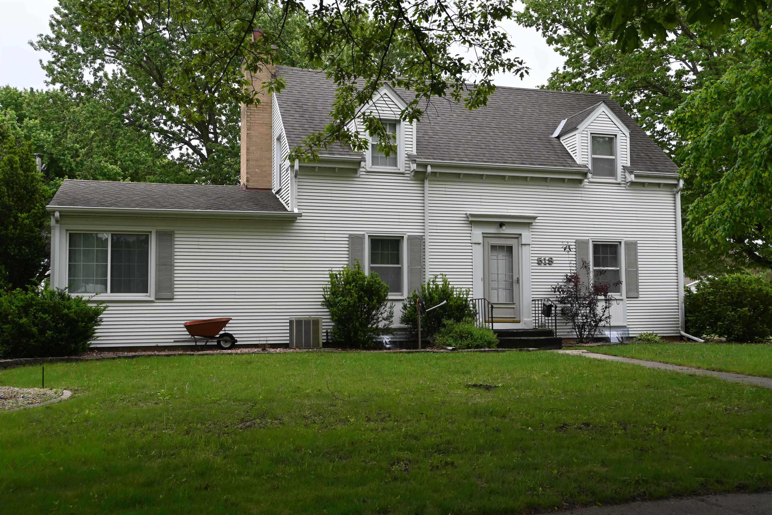 519 12th Street, Sac City, IA 50583 