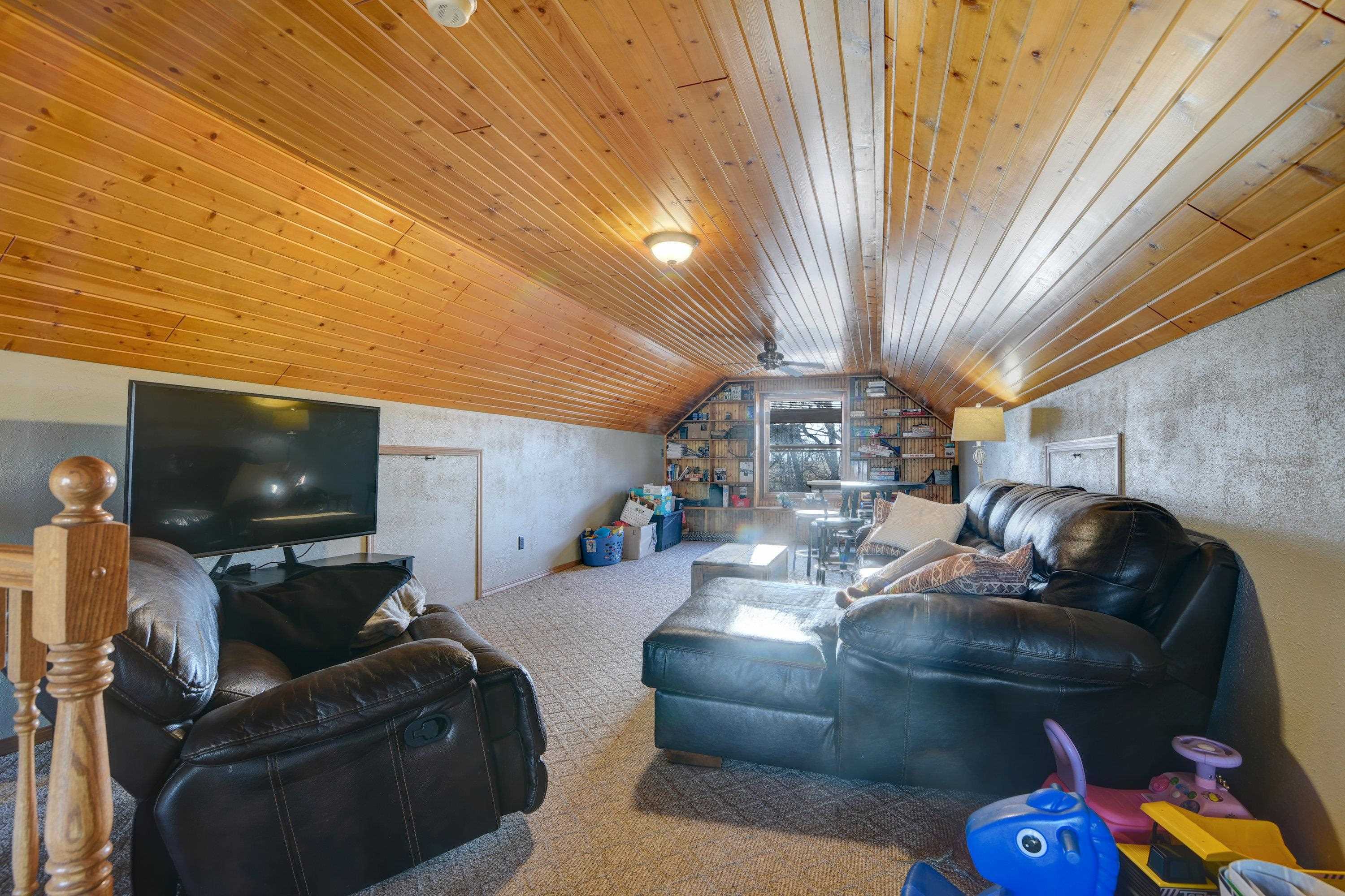 MLS #251455