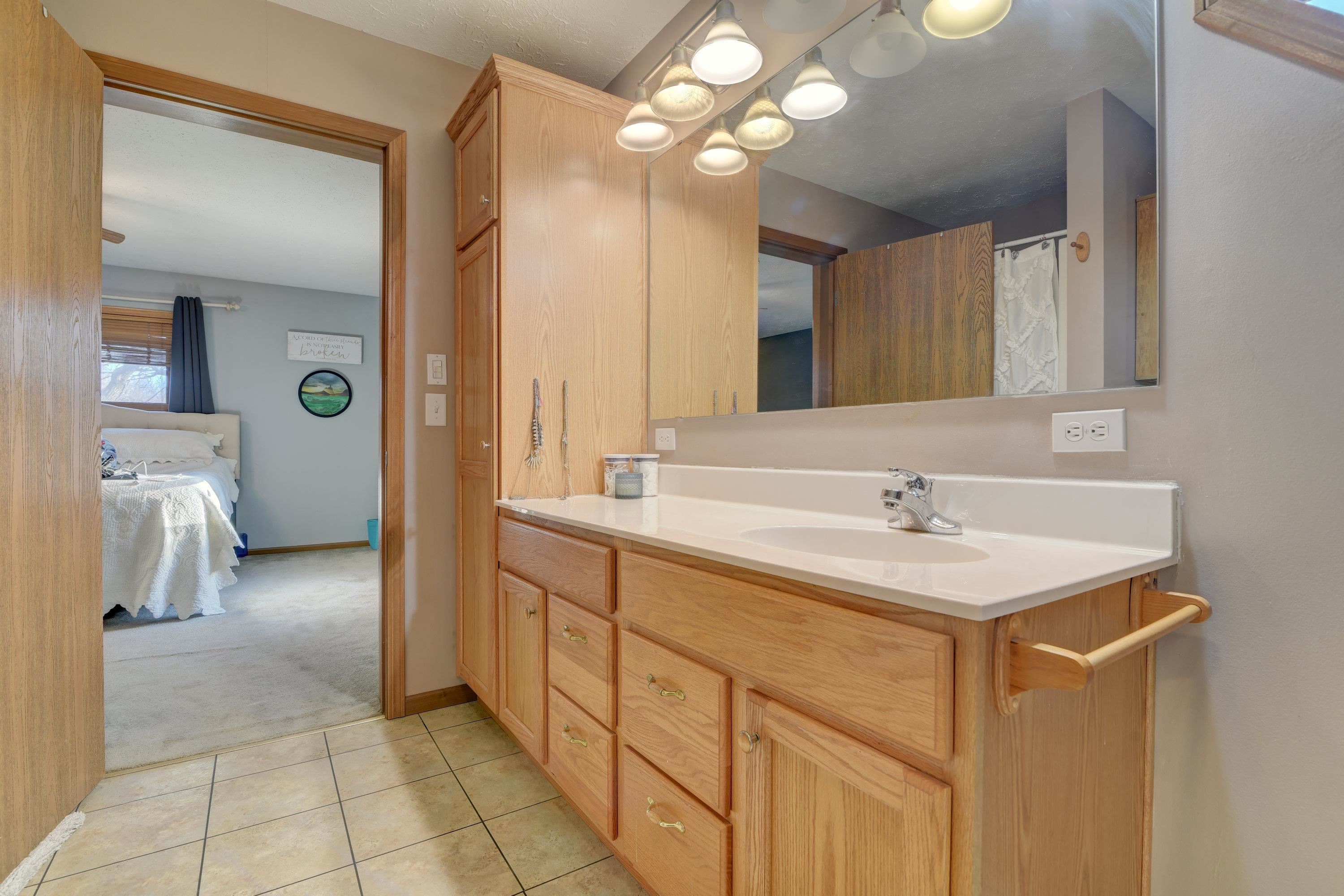 MLS #251455