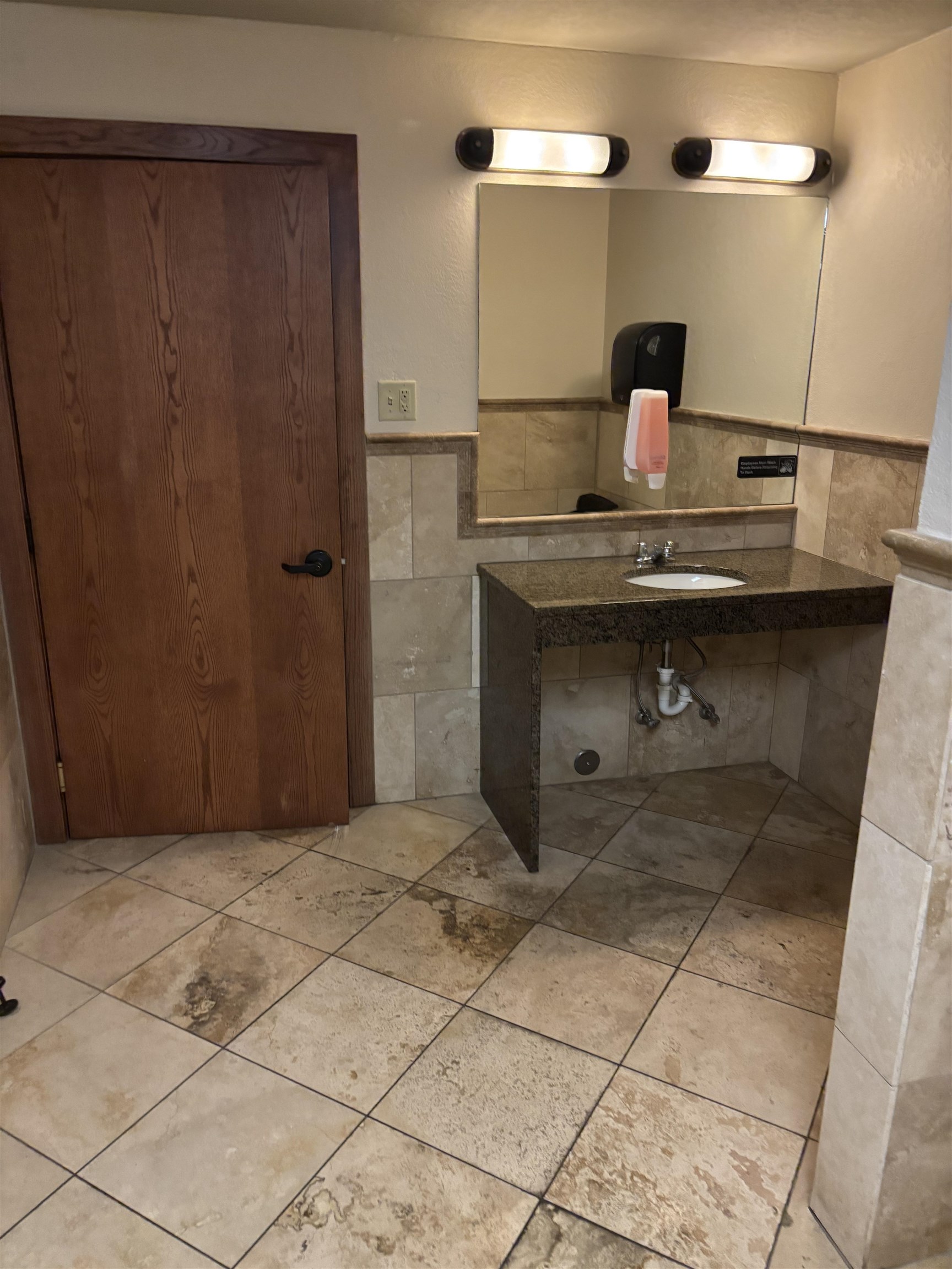 MLS #251482