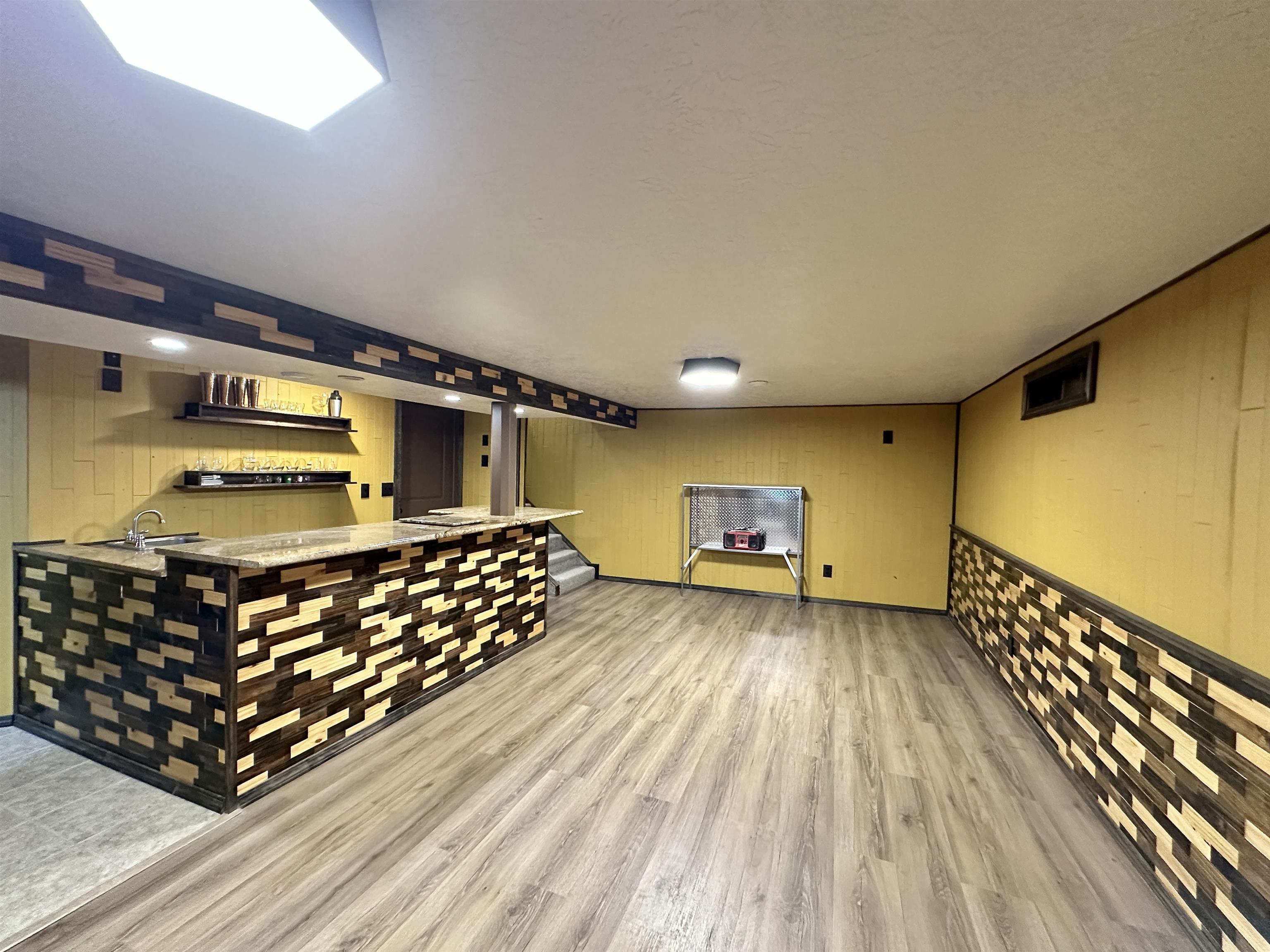 MLS #251575