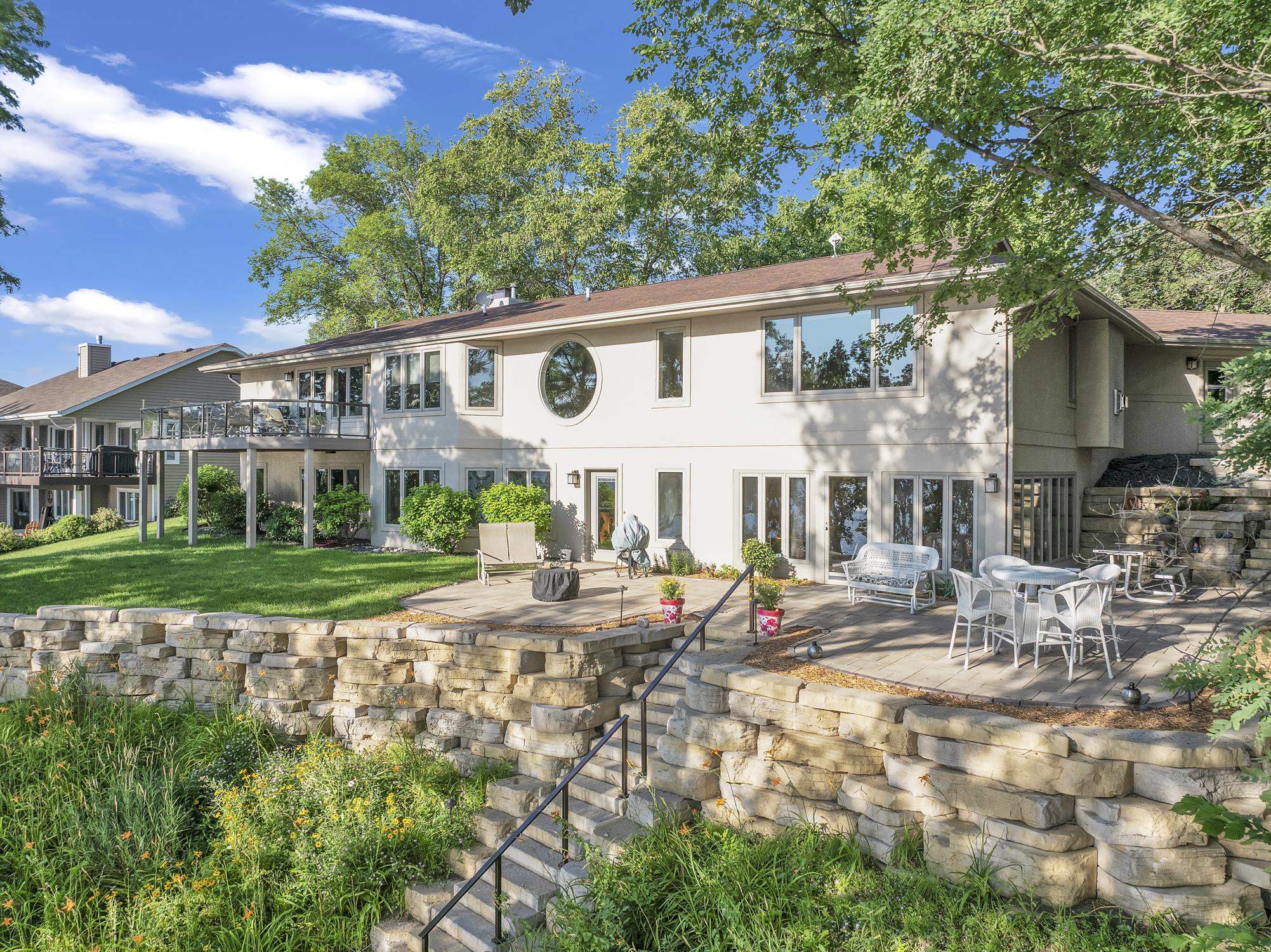 16933 256TH Avenue, Spirit Lake, IA 51360 