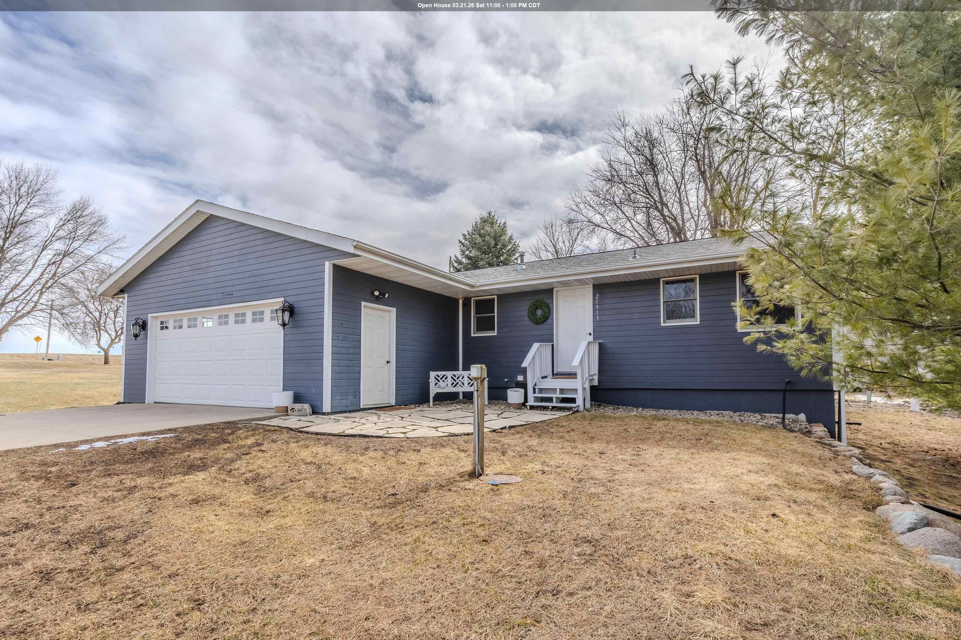 25913 162nd Street, Spirit Lake, IA 51360 