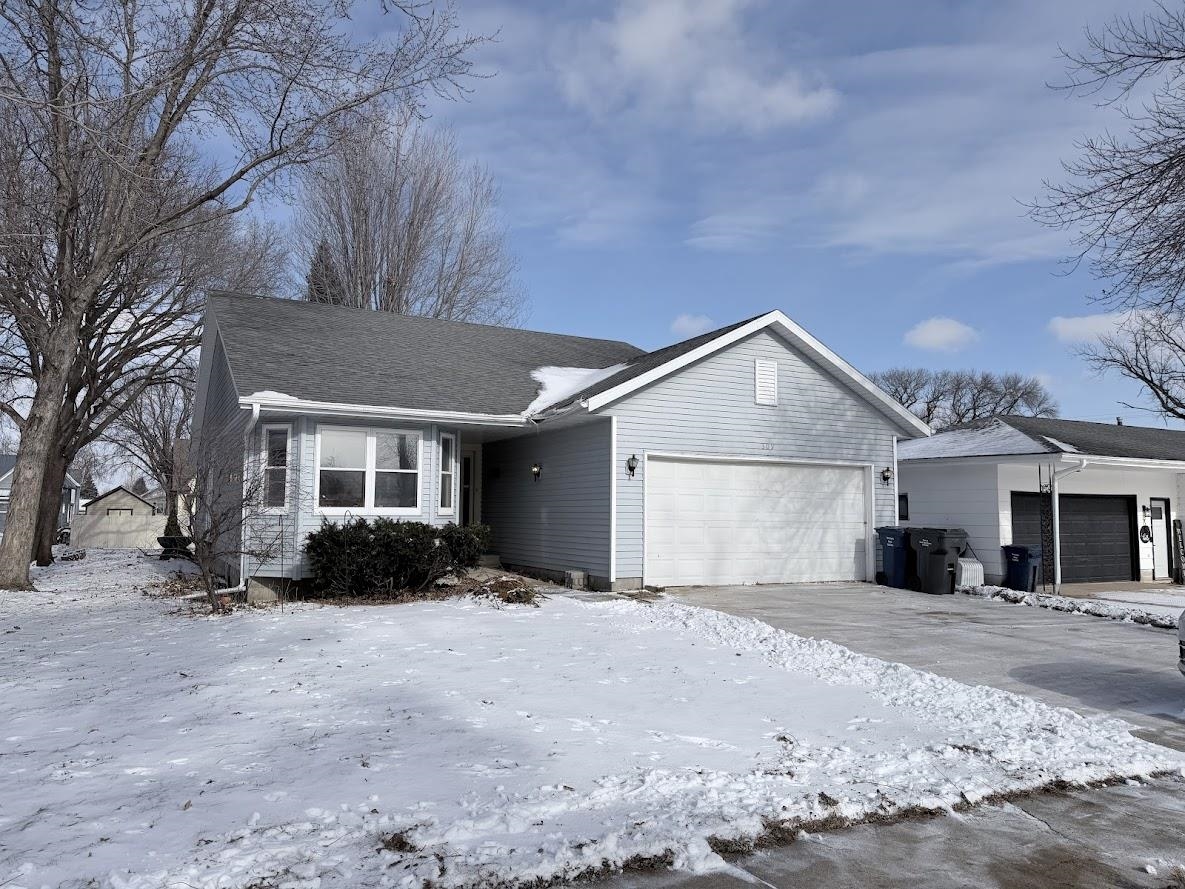 309 2nd Street, Everly, IA 51338 