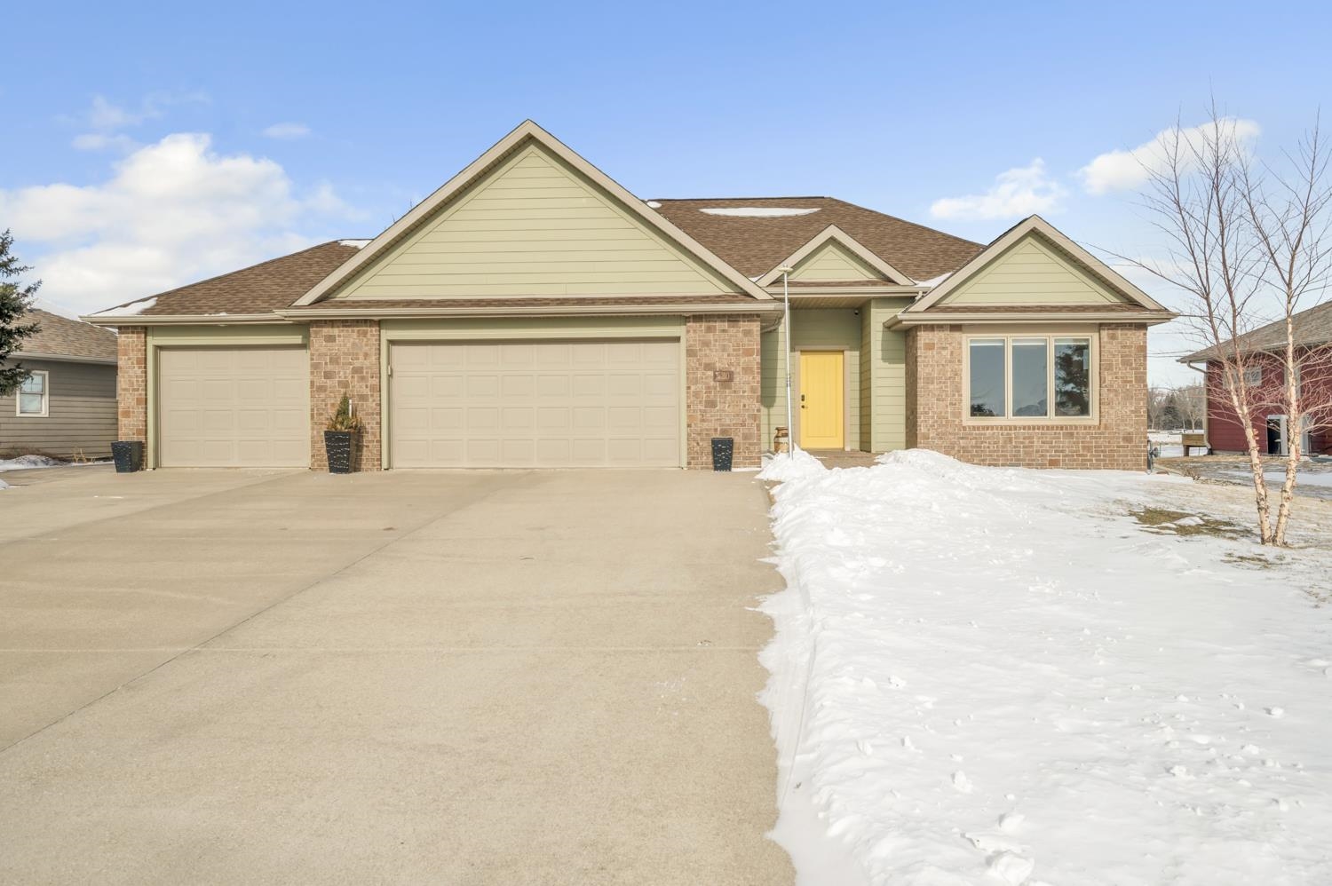 520 34th Street, Milford, IA 51351 