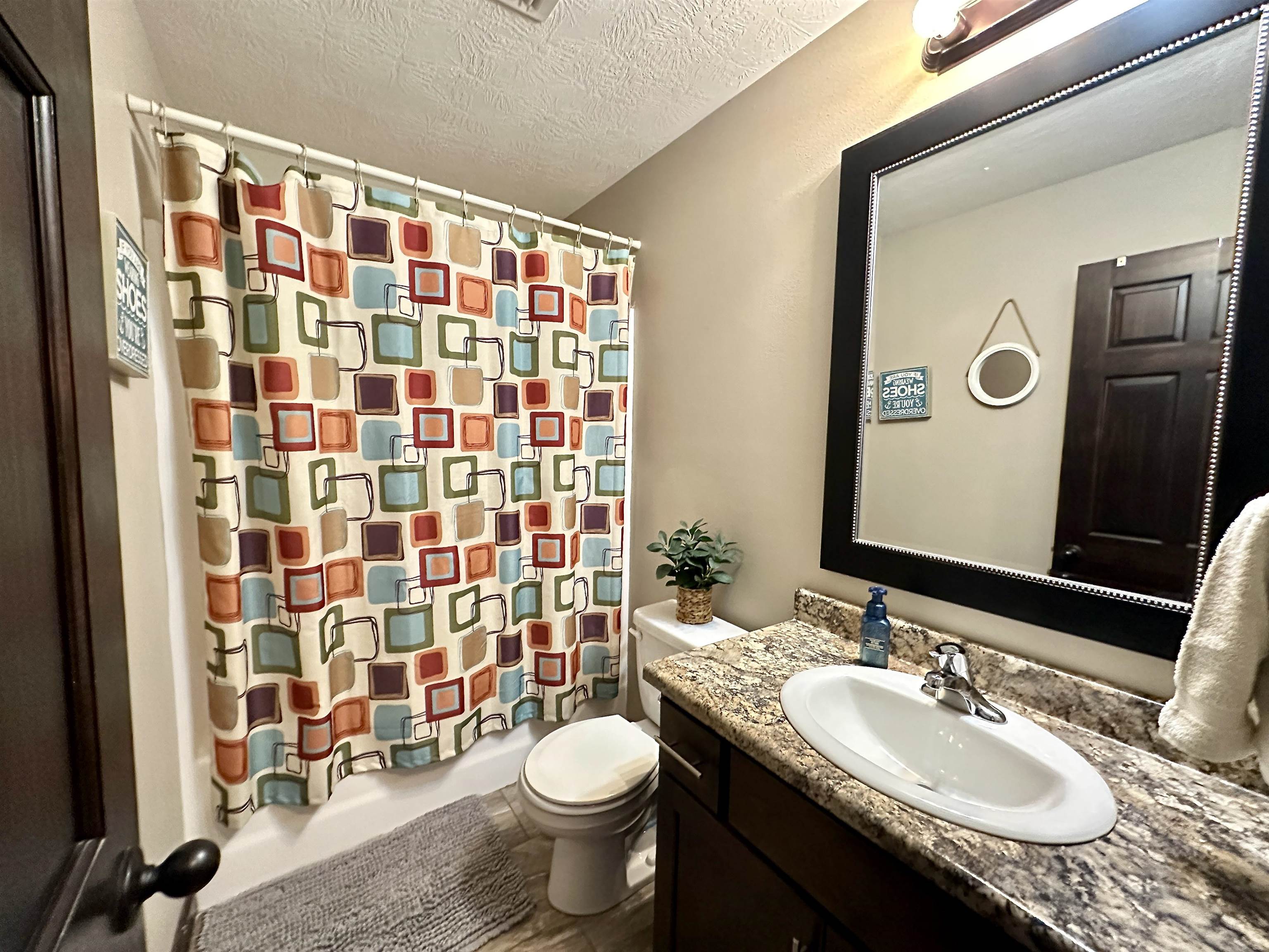 MLS #251704