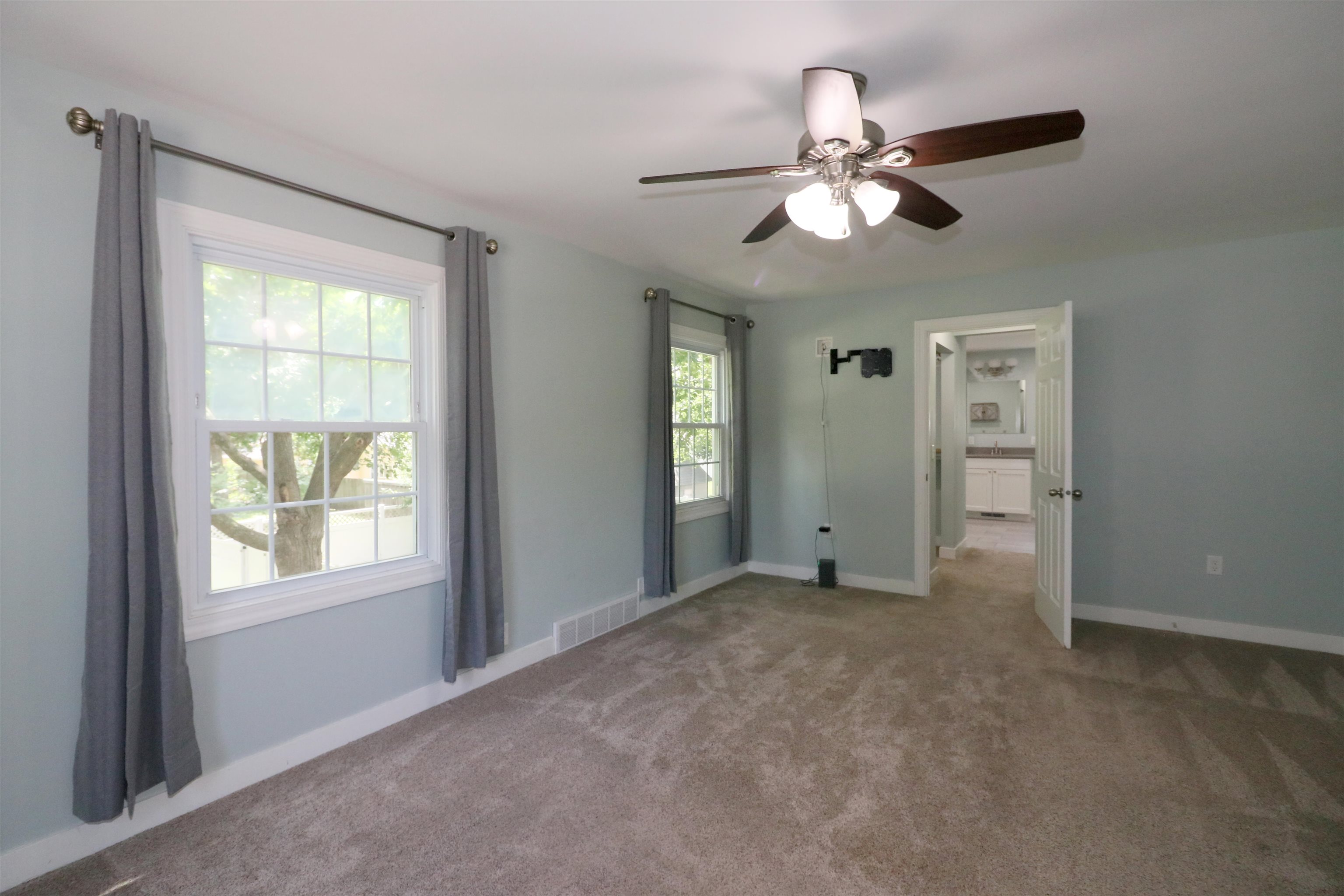 MLS #251707