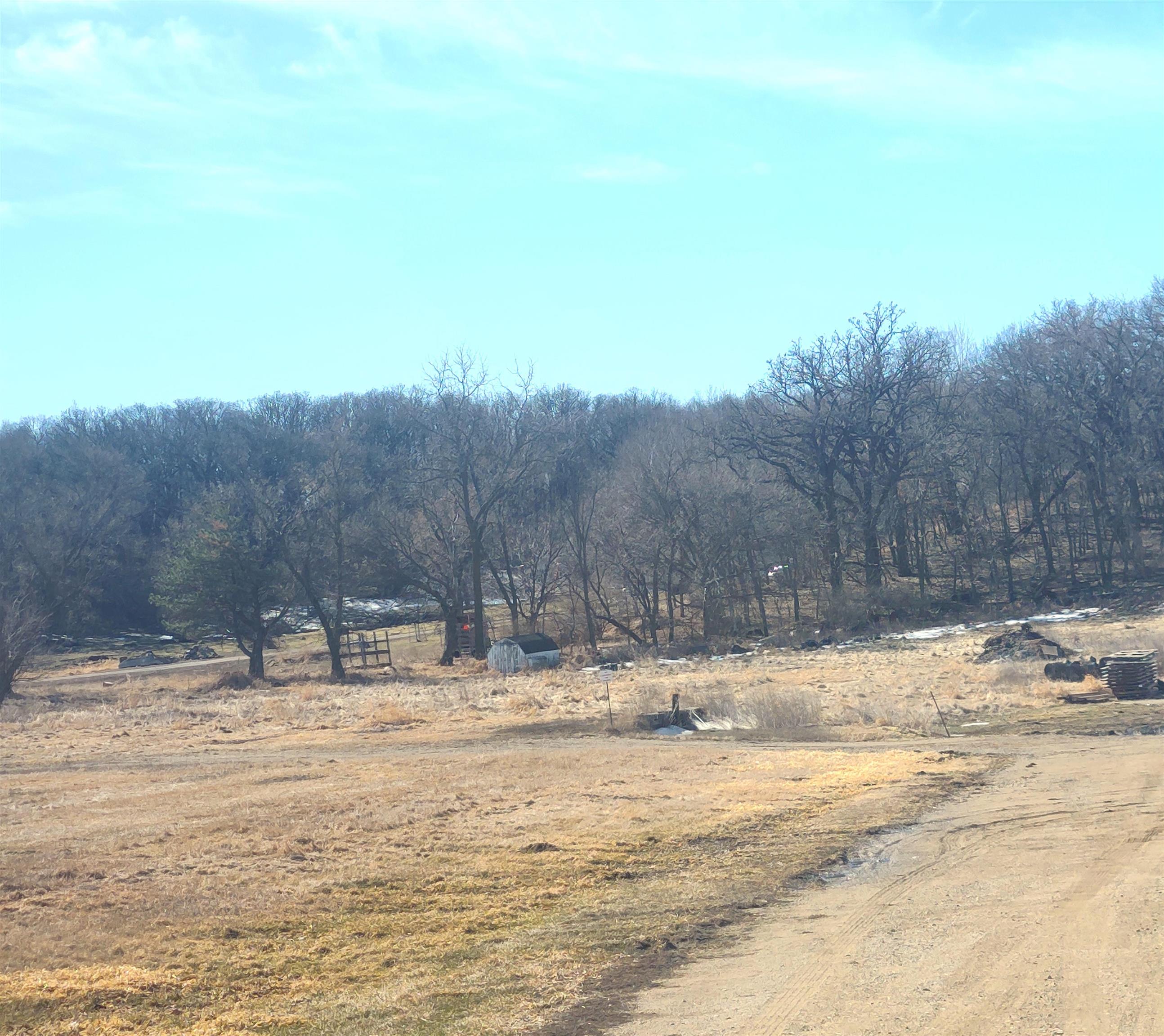 1813 Hwy 4, Estherville, IA 51334 