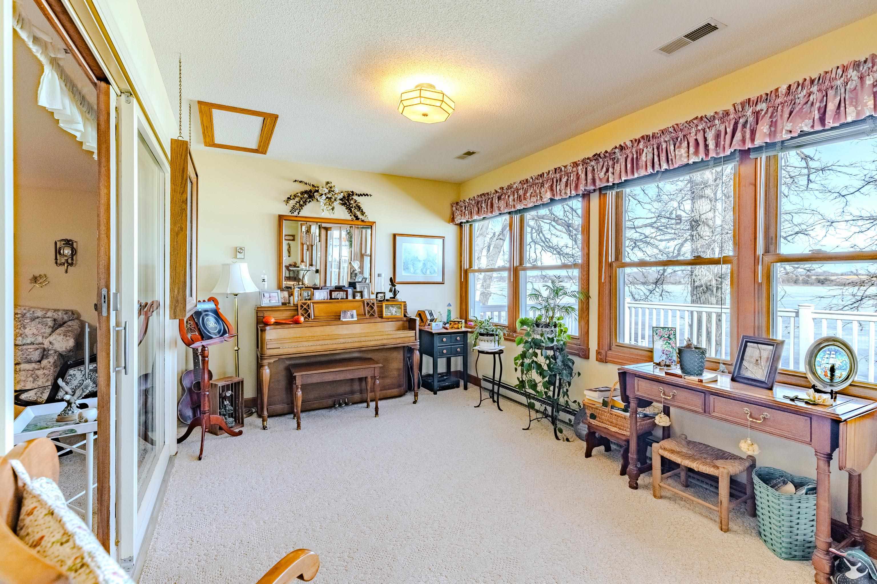 MLS #260066