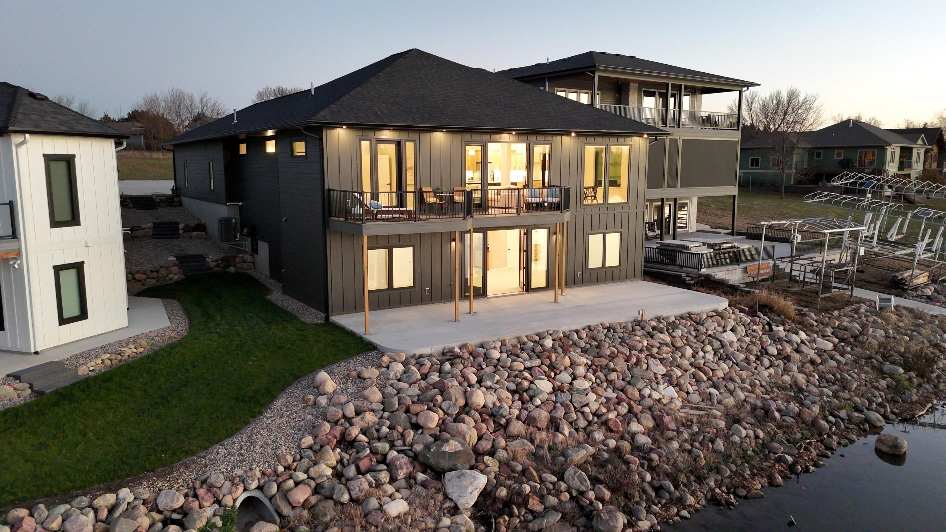 20 Helen Avenue, Milford, IA 51351 