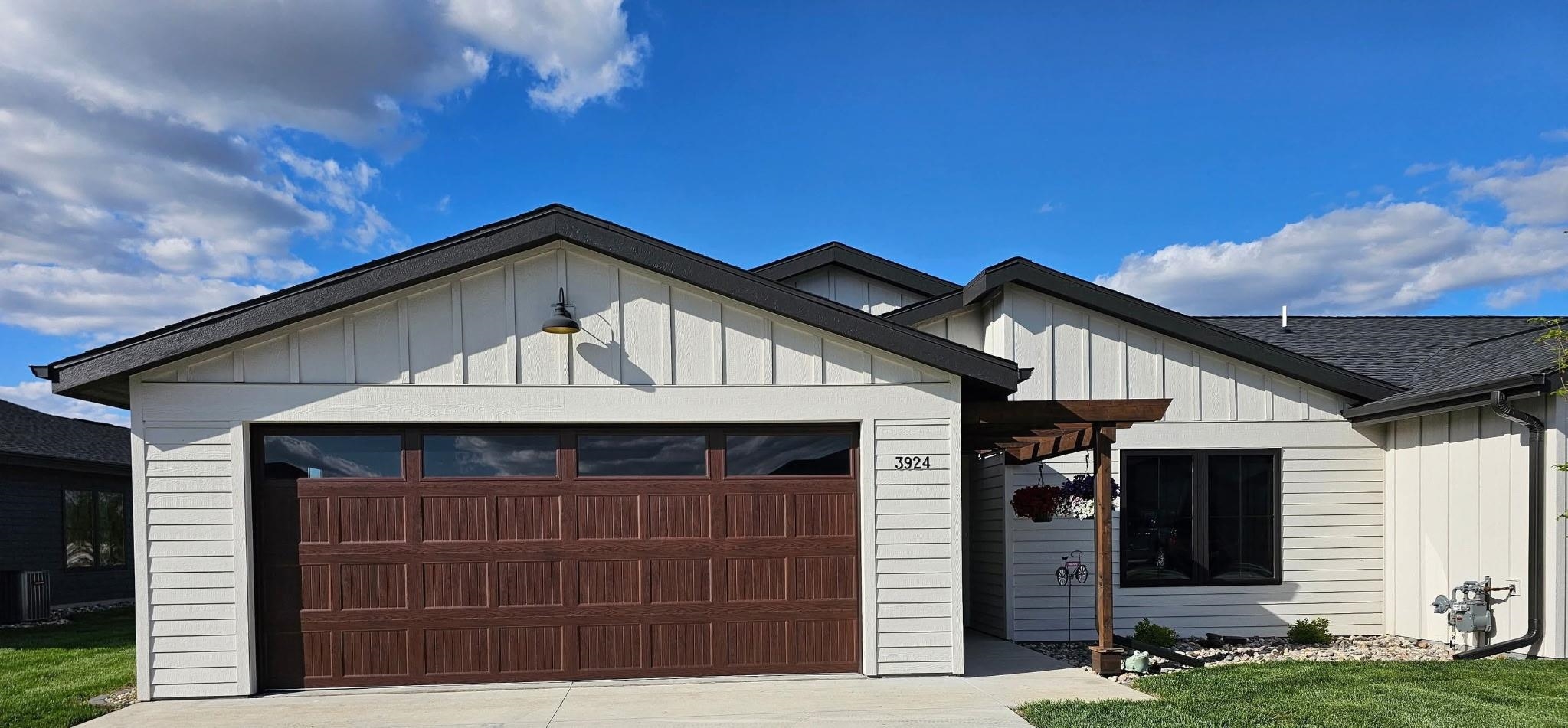 3924 Dorothy's Lane, Spirit Lake, IA 51360 