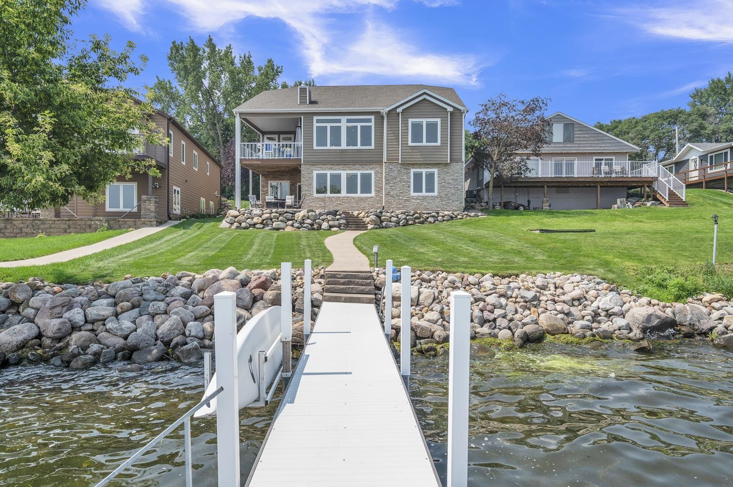 3012 Lakeview Street, Wahpeton, IA 51351 