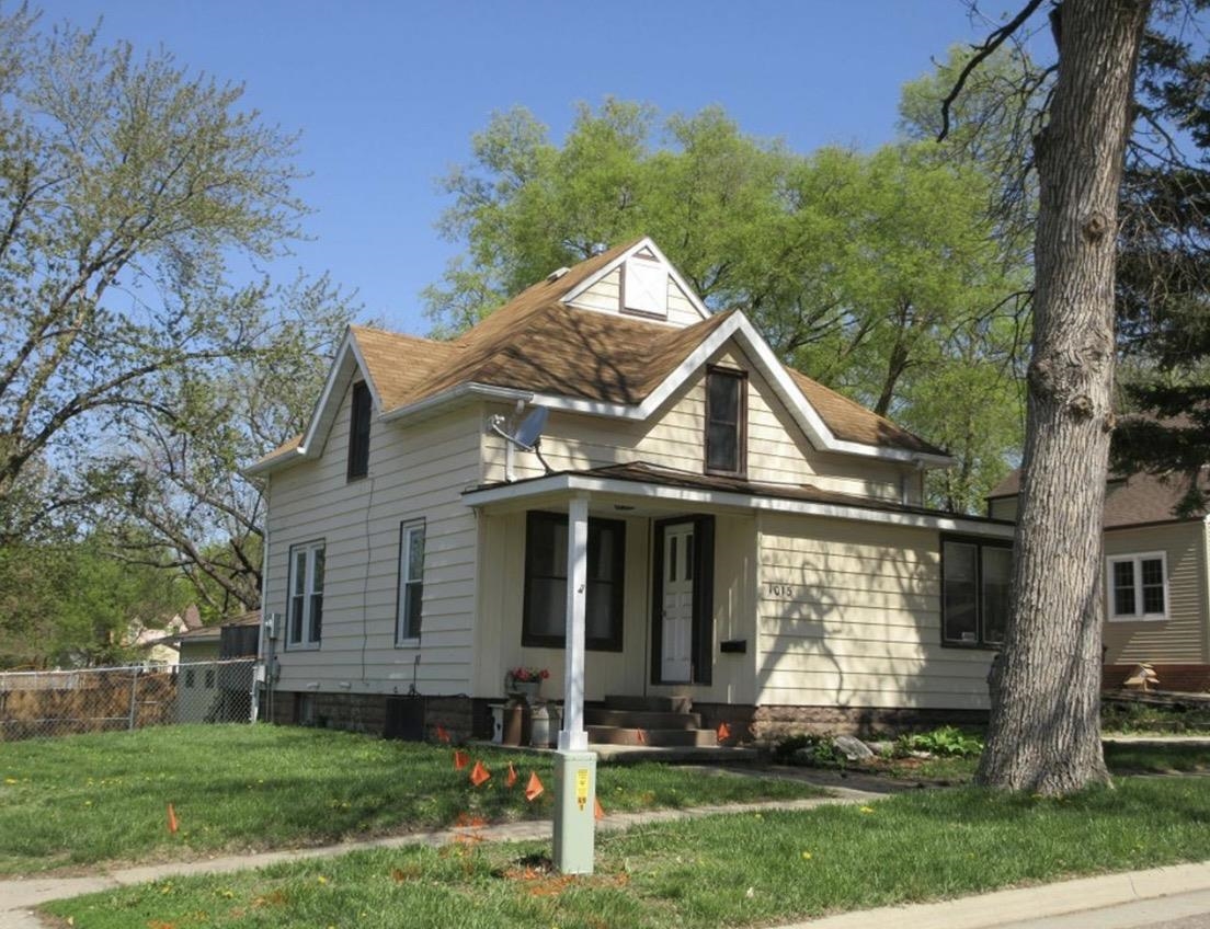 1015 7th Street, Estherville, IA 51334 