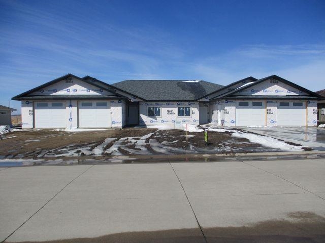 99 Nolan Drive #West, Emmetsburg, IA 50536 