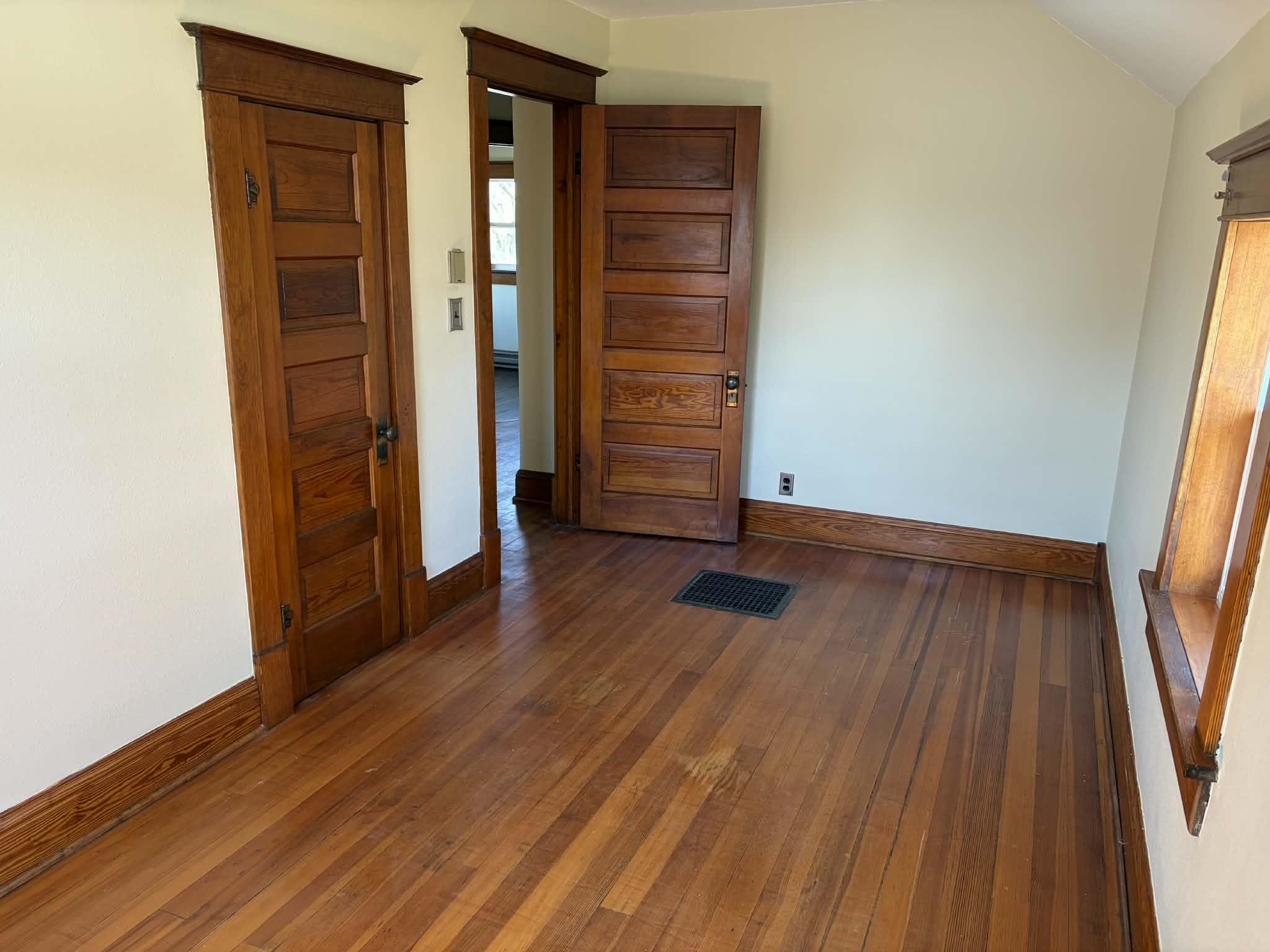 MLS #260168