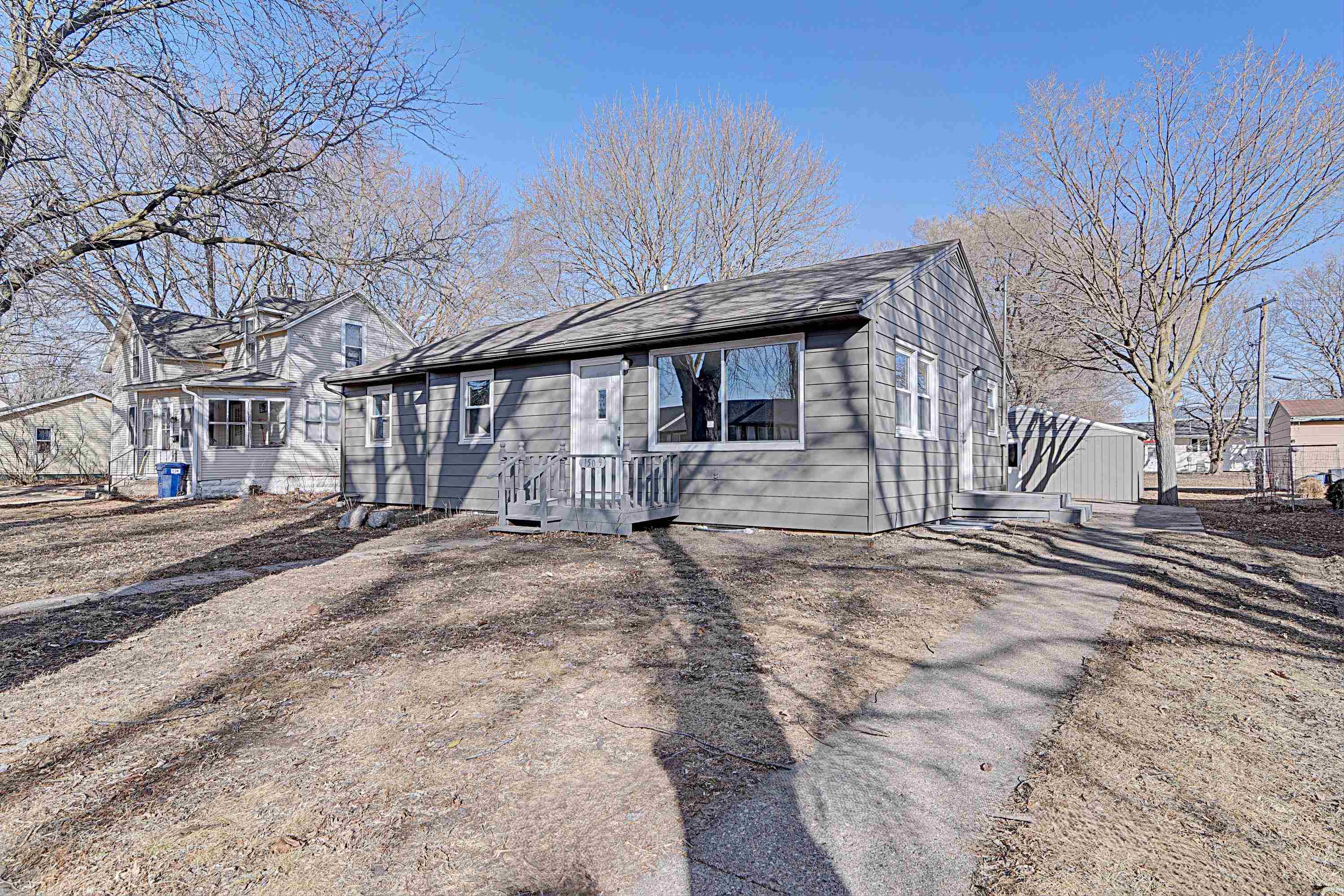1509 Jackson Avenue, Spirit Lake, IA 51360 