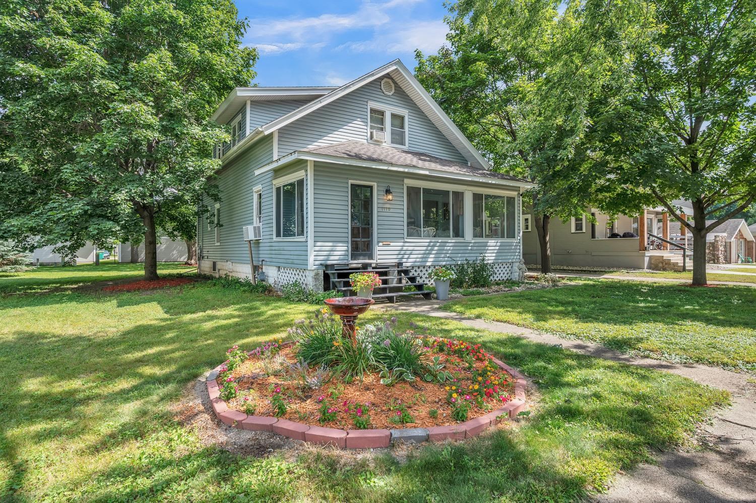 1110 M Ave, Milford, IA 51351 