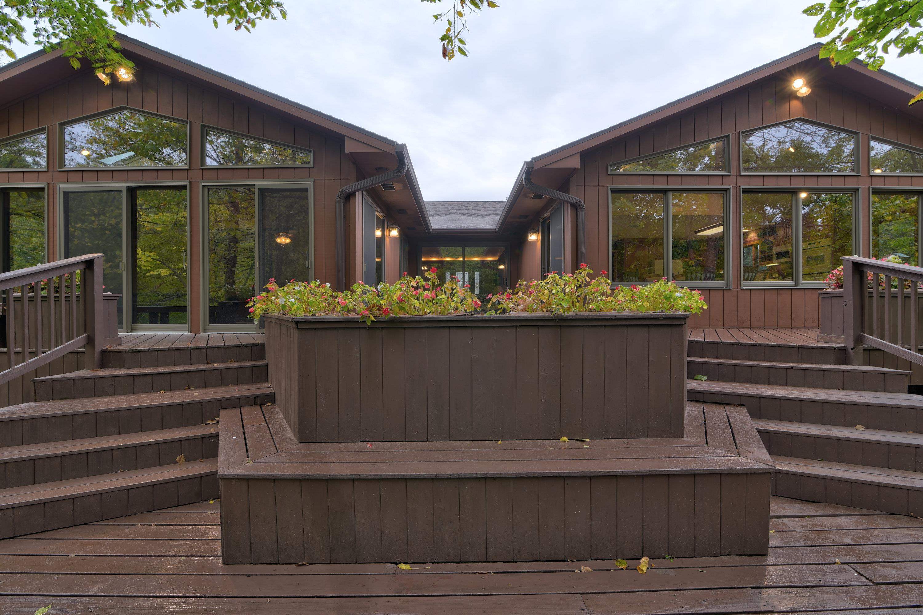 1761 368th Avenue, Estherville, IA 51334 