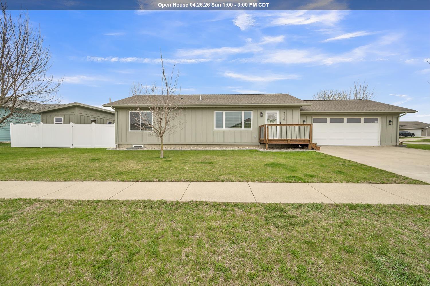 2220 30Th Street, Spirit Lake, IA 51360 