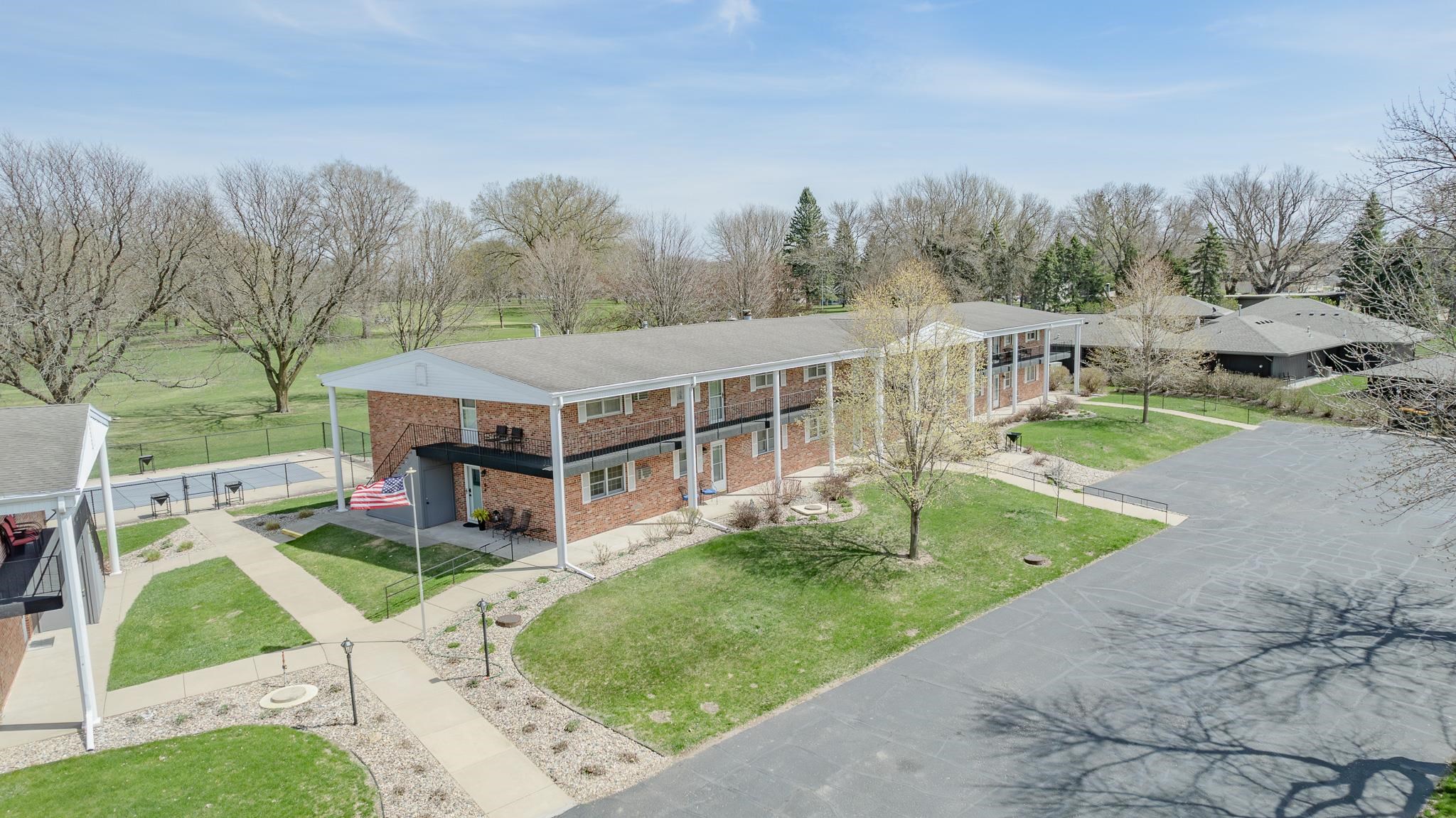 1700 Country Club Drive #202, Okoboji, IA 51355 