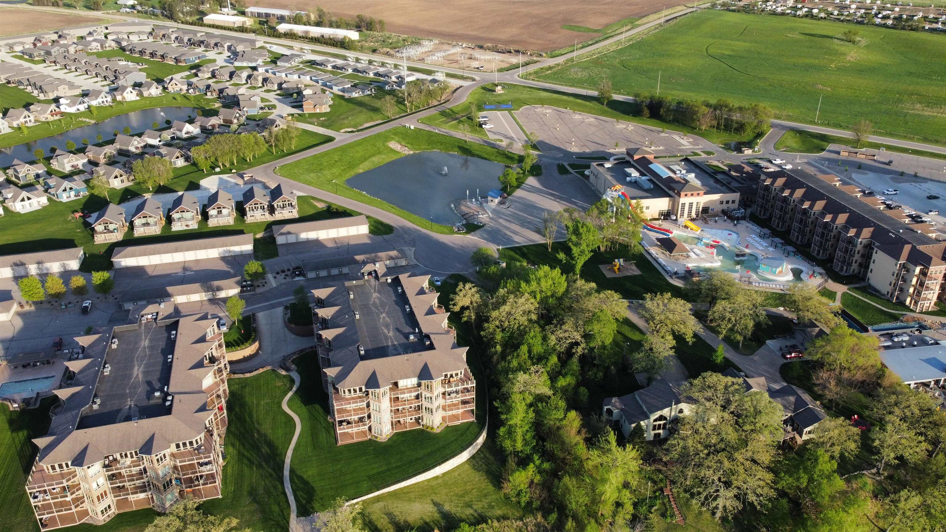 435 240th Ave #208, Arnolds Park, IA 51331 