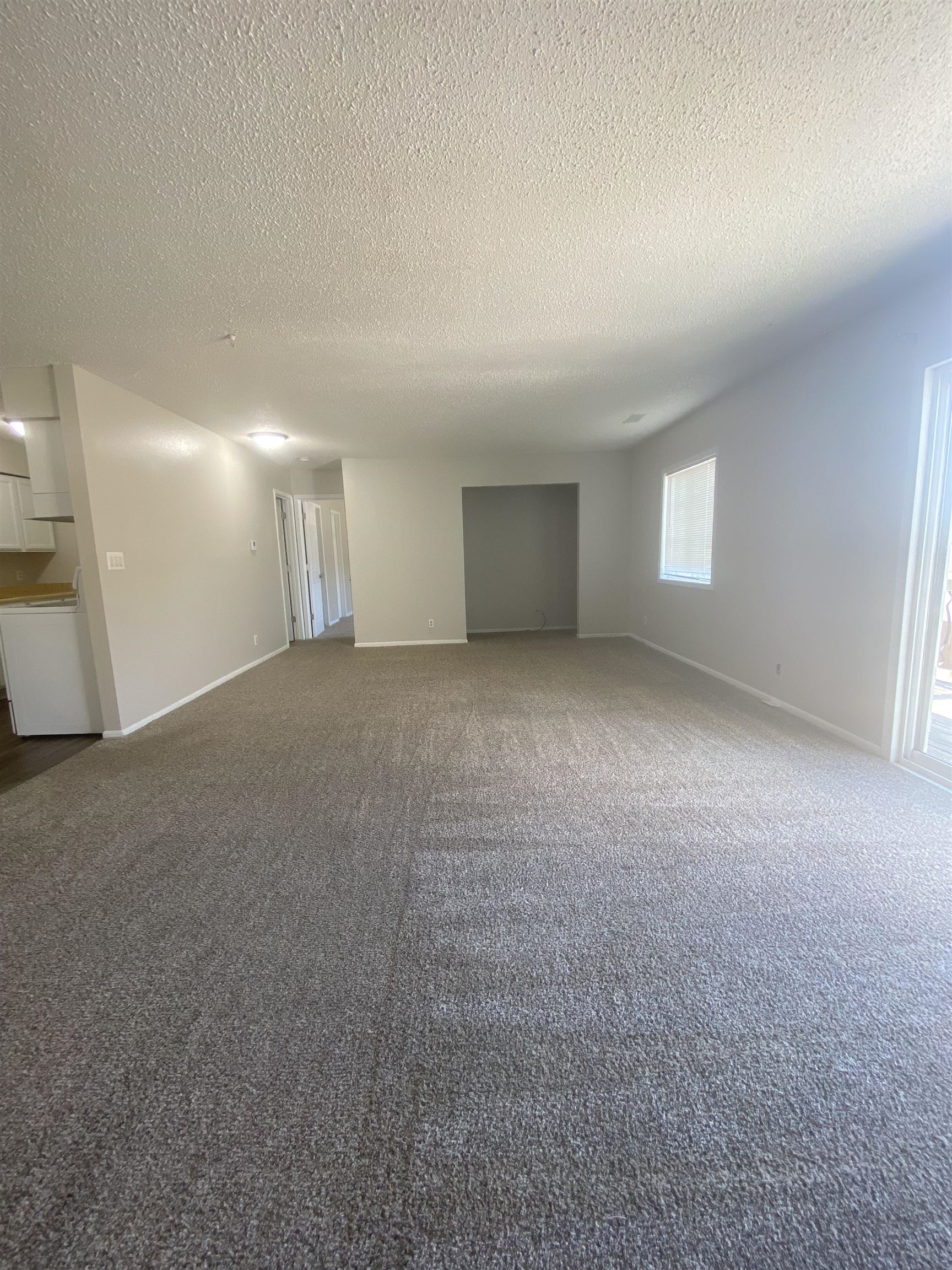 3 27th Street, Spirit Lake, IA 51360 