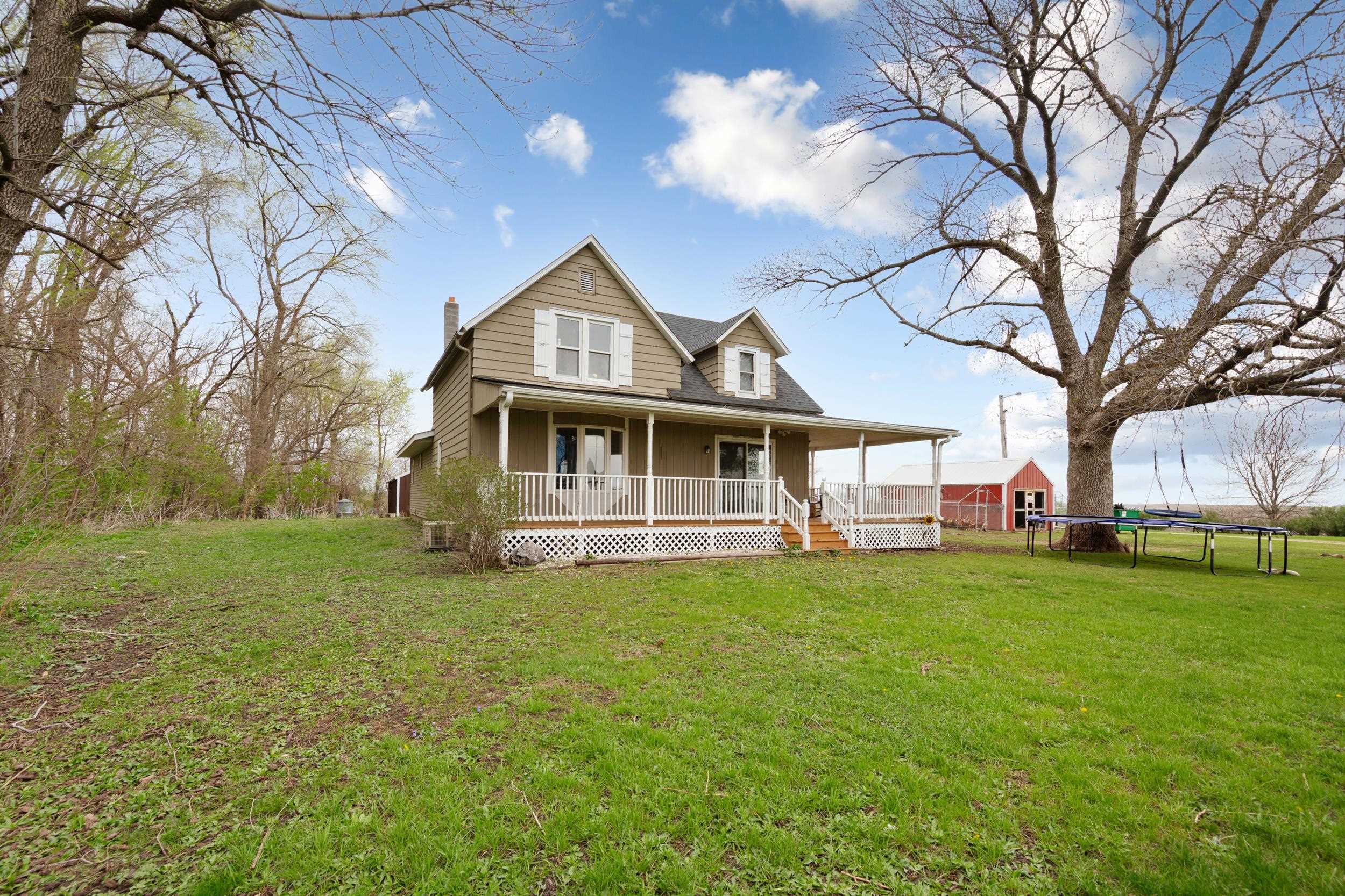 903 470th St Street, Ledyard, IA 50556 