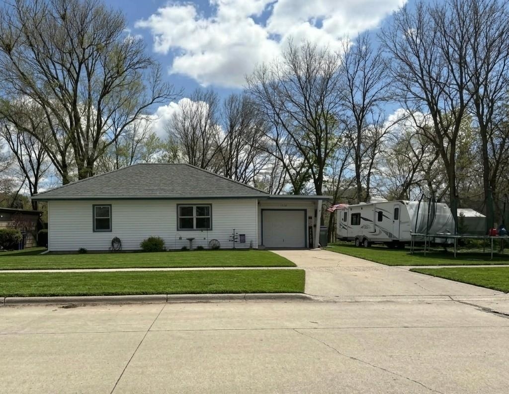 MLS #260380
