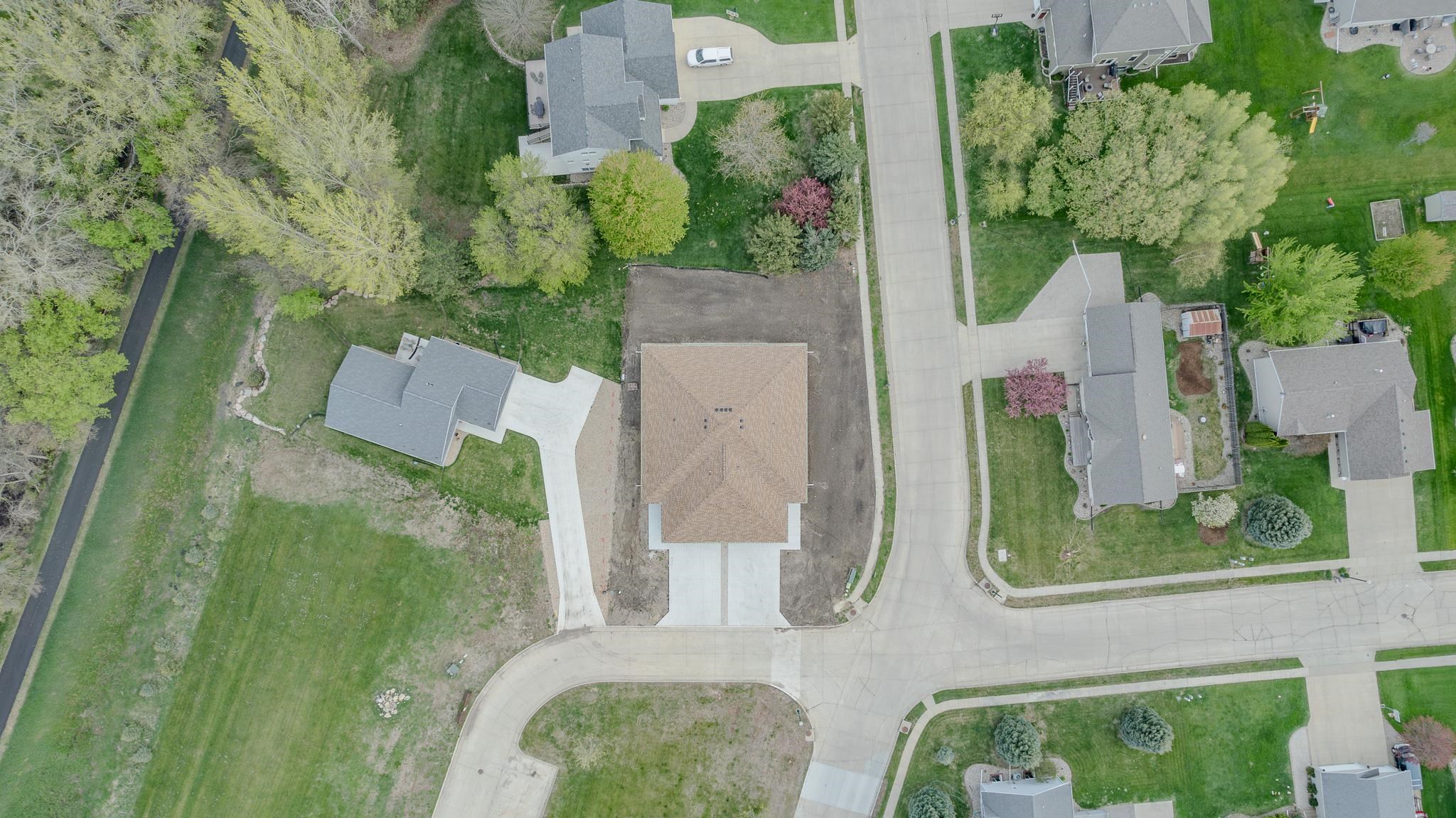 MLS #260401
