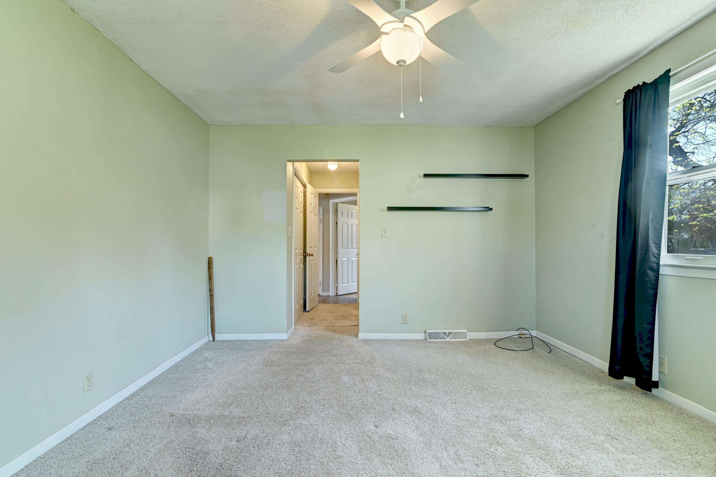 MLS #260403