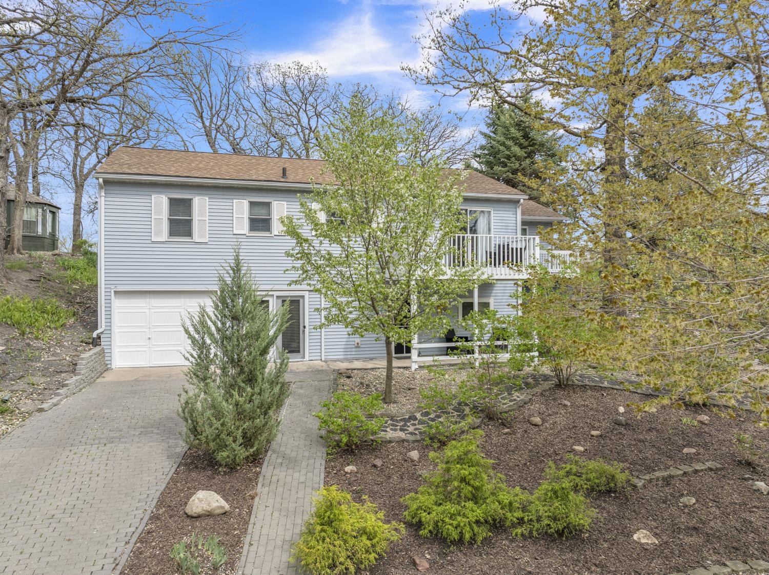 1316 Summer Circle Drive, Okoboji, IA 51355 