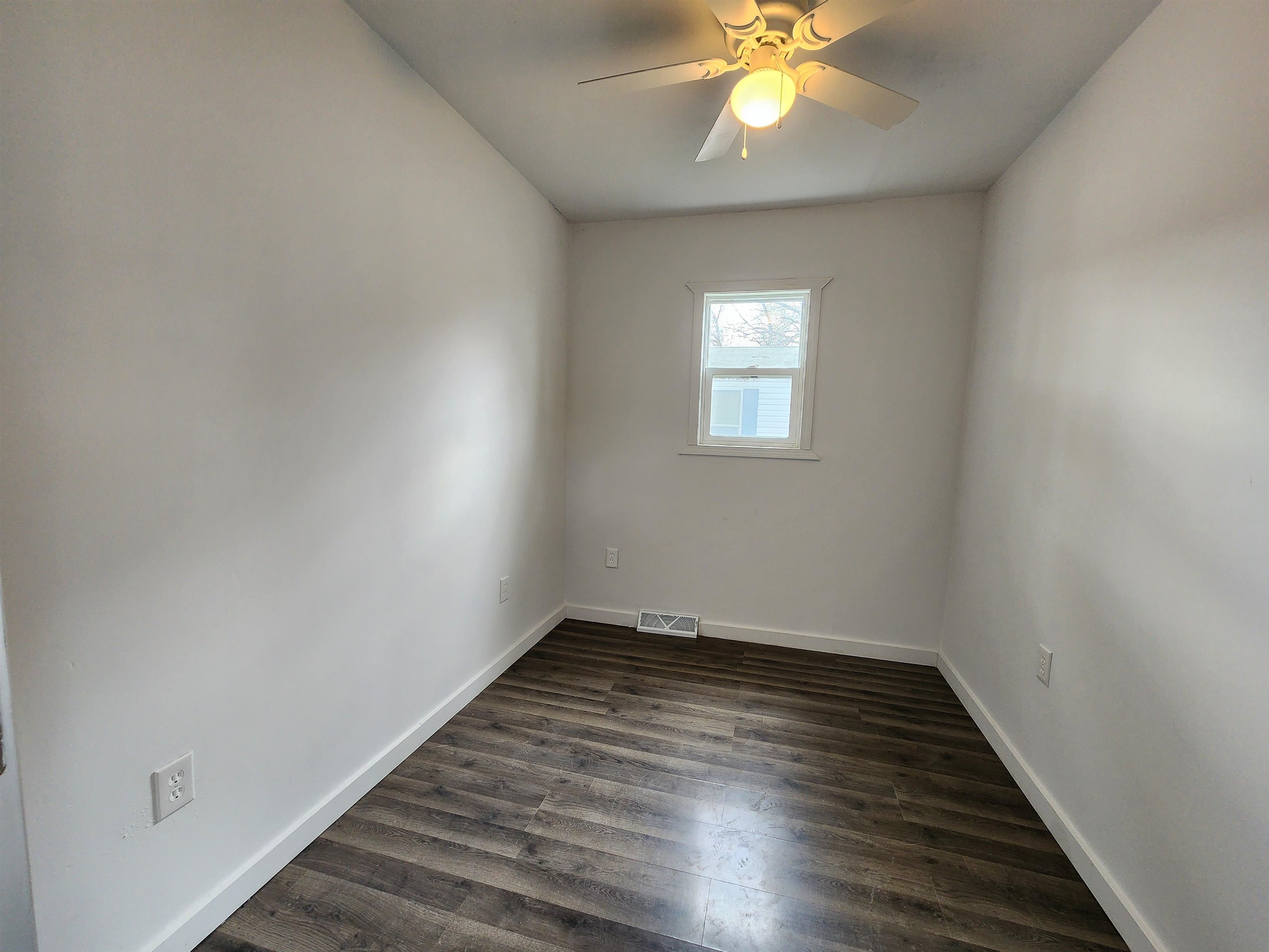 MLS #260421