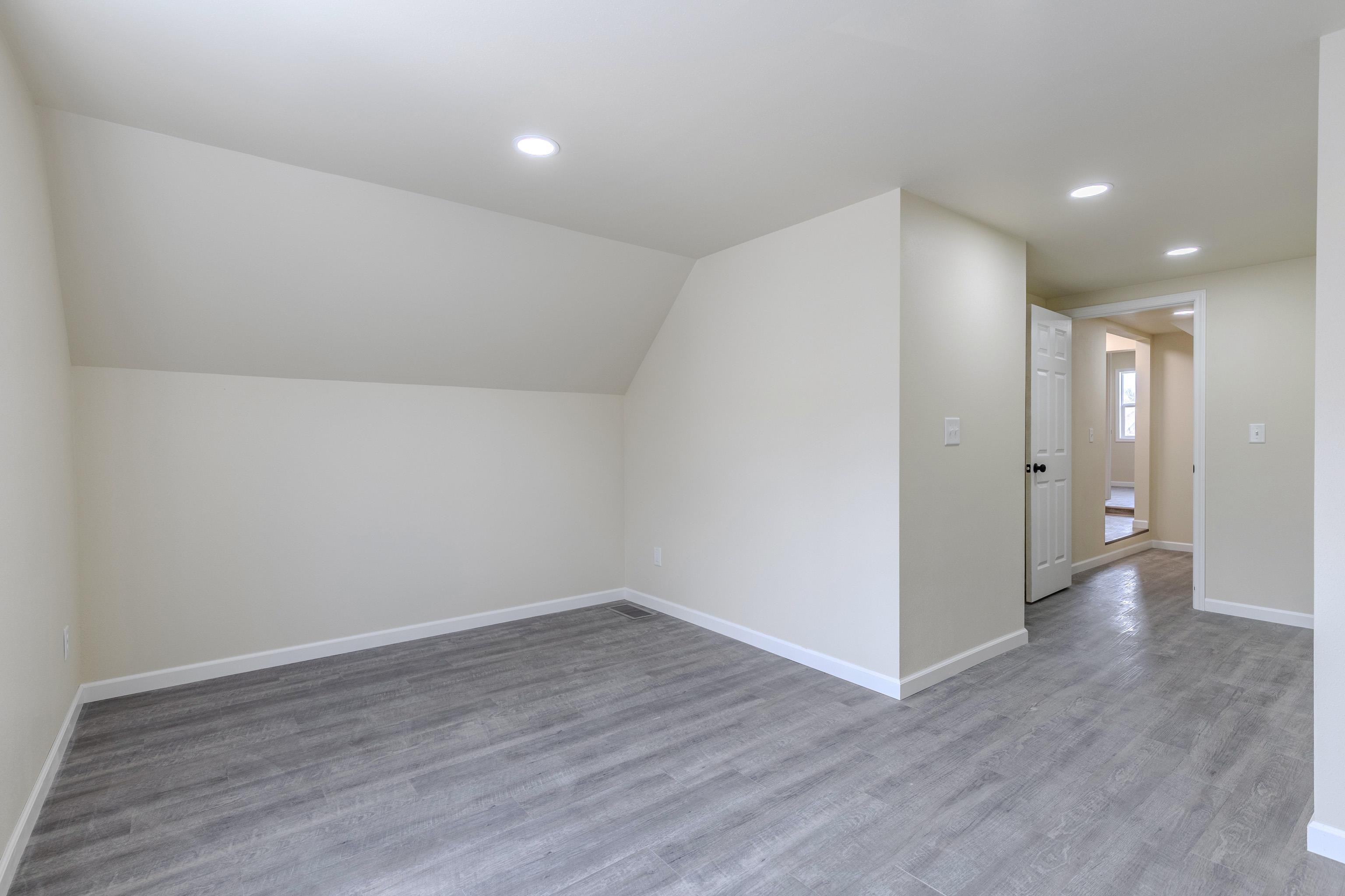 MLS #260422