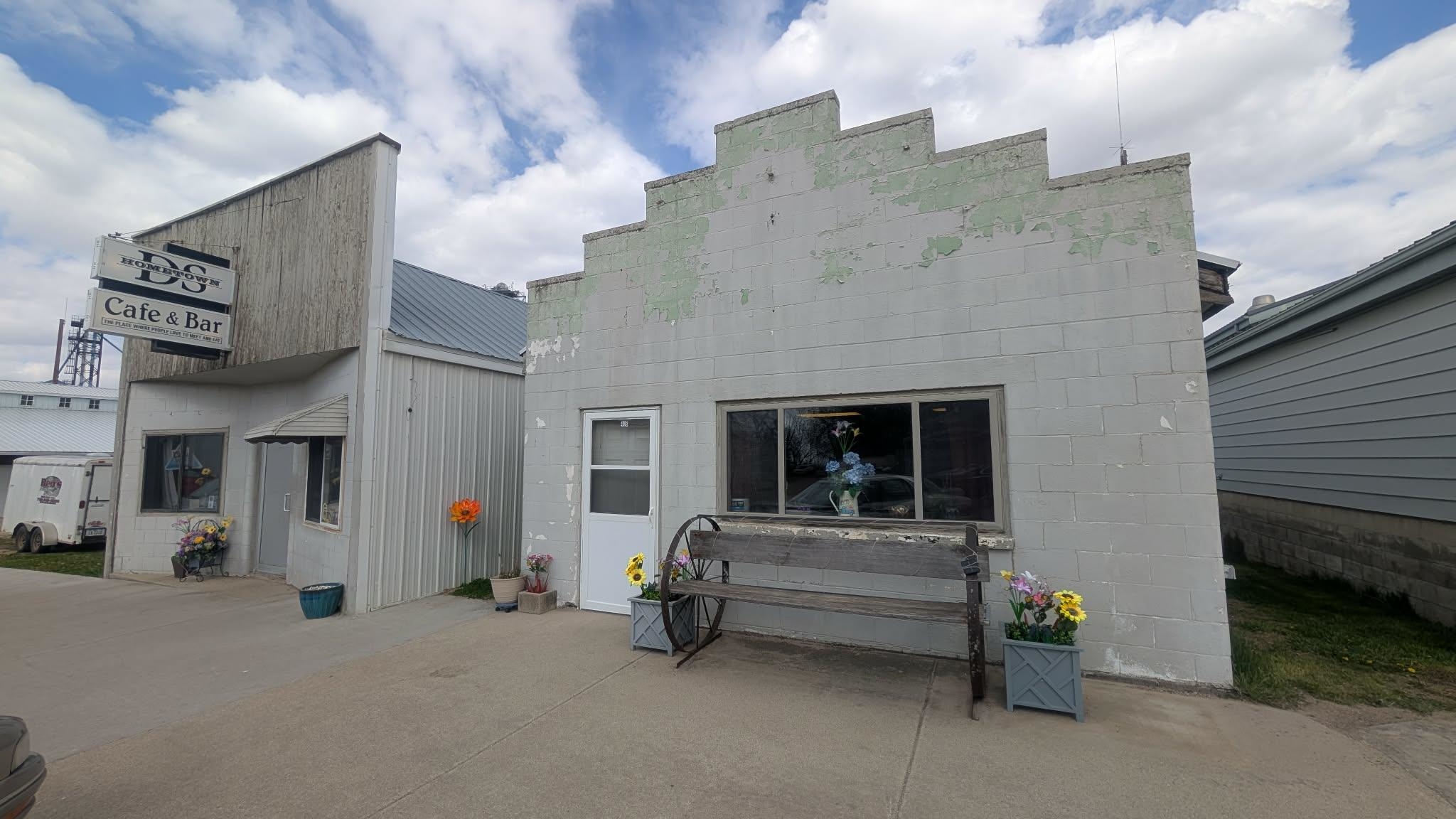 408 Main Street, Little Rock, IA 51243 