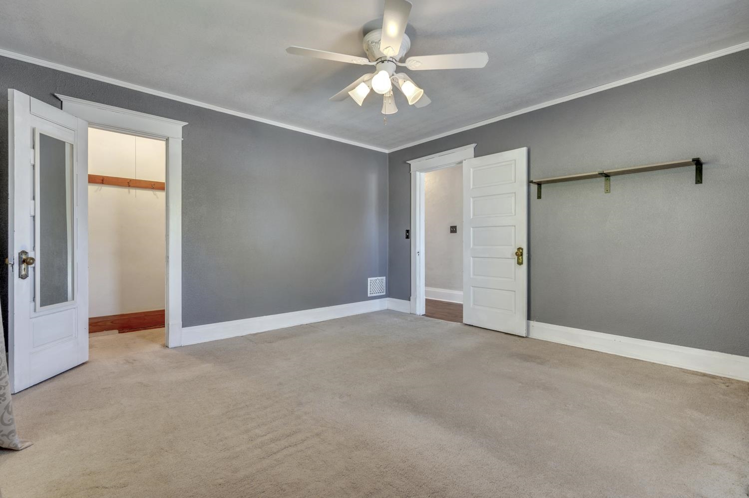MLS #260442