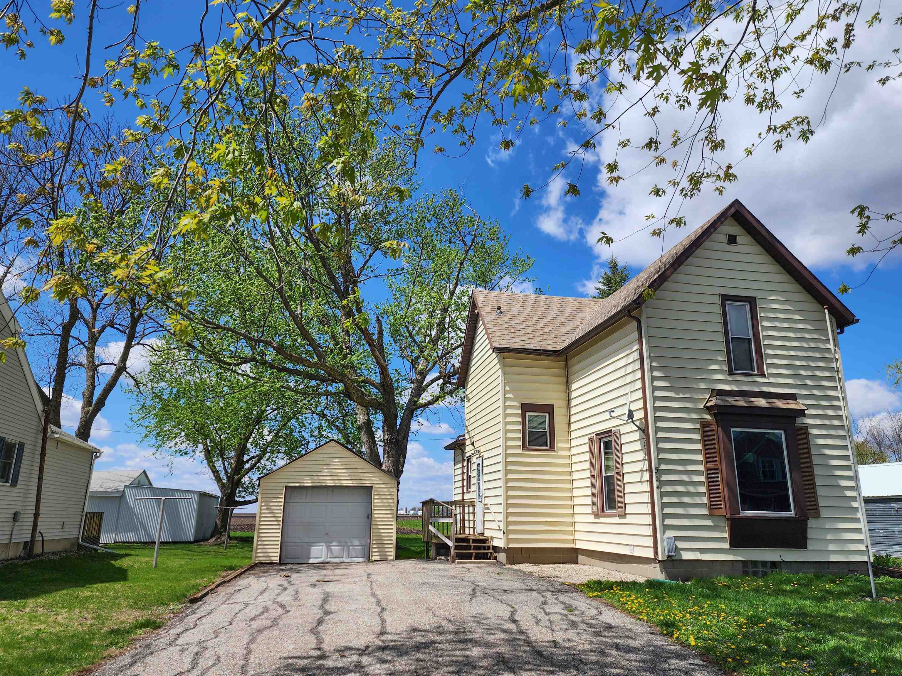 524 7th Street, Whittemore, IA 50598 